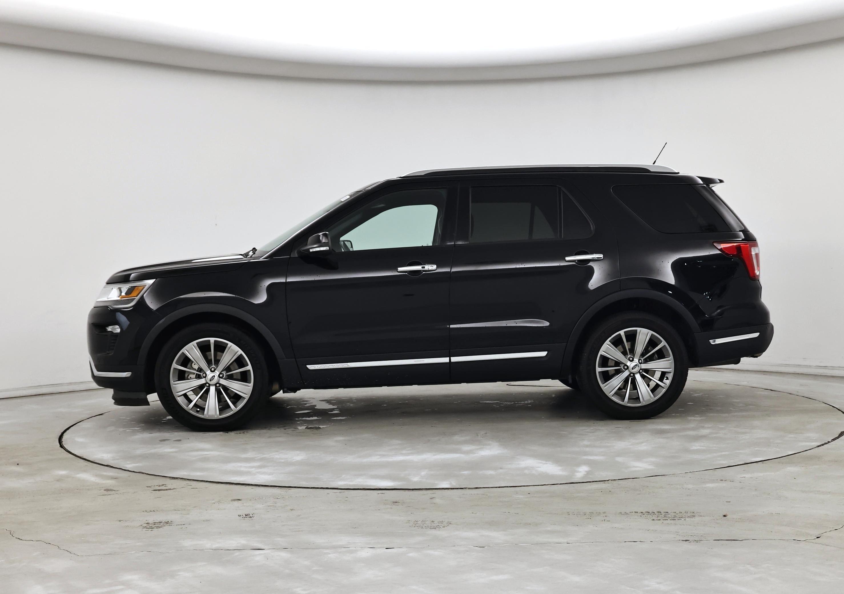 Thumbnail: 2018 Ford Explorer - 3