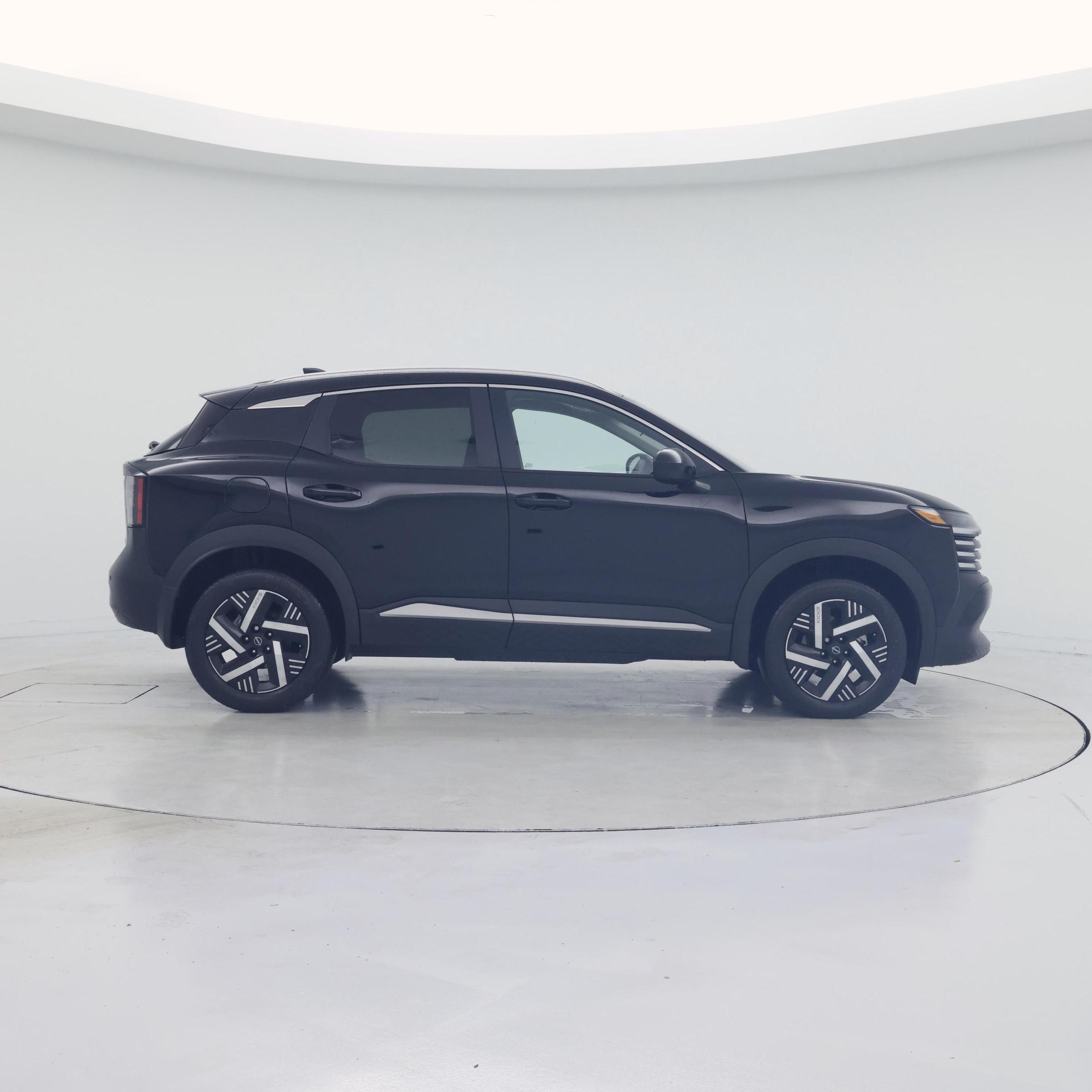 Thumbnail: 2025 Nissan Kicks - 7