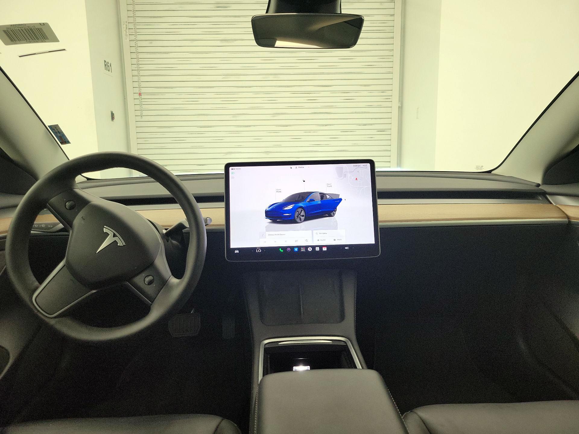 Thumbnail: 2023 Tesla Model 3 - 9