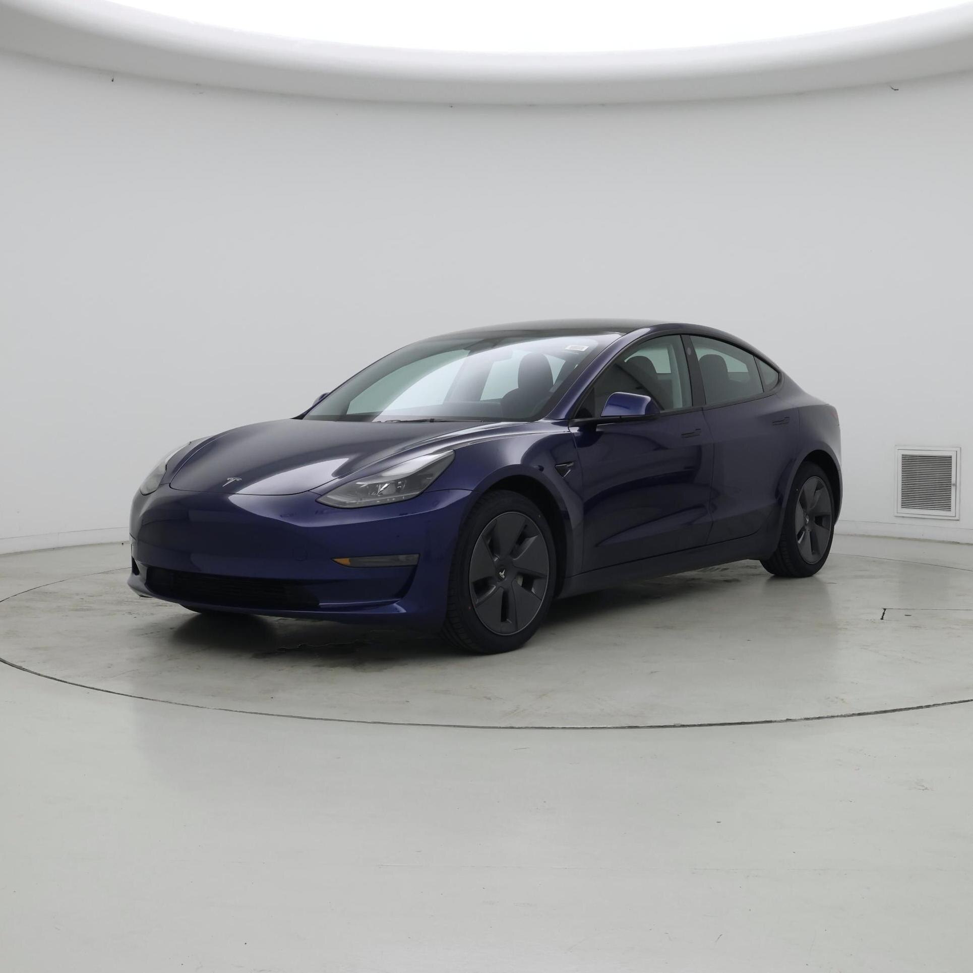 Thumbnail: 2023 Tesla Model 3 - 4