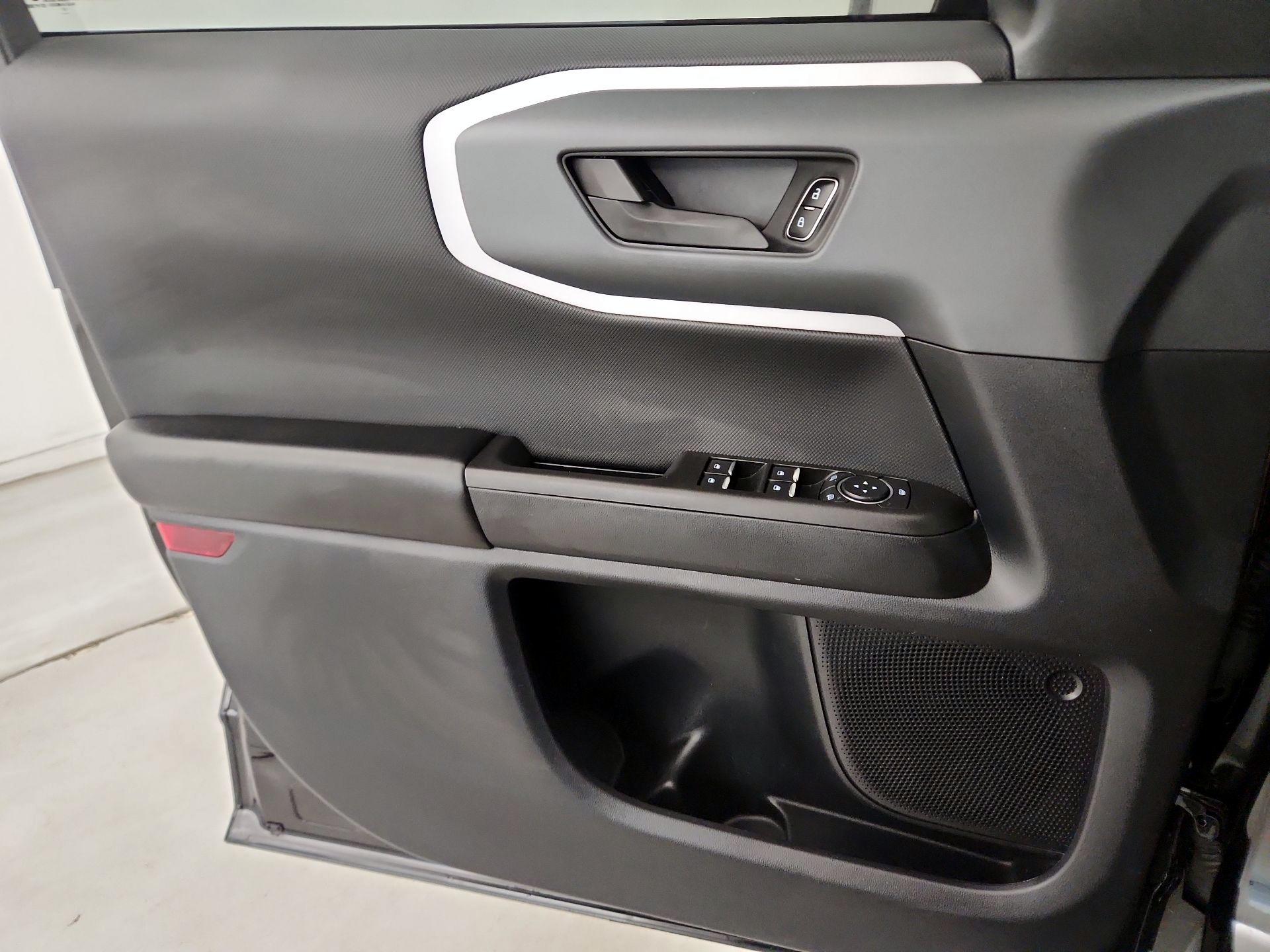 Thumbnail: 2021 Ford Bronco Sport - 12