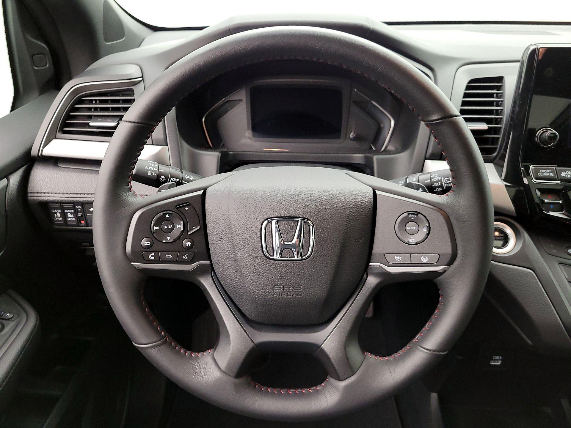 Thumbnail: 2024 Honda Odyssey - 10