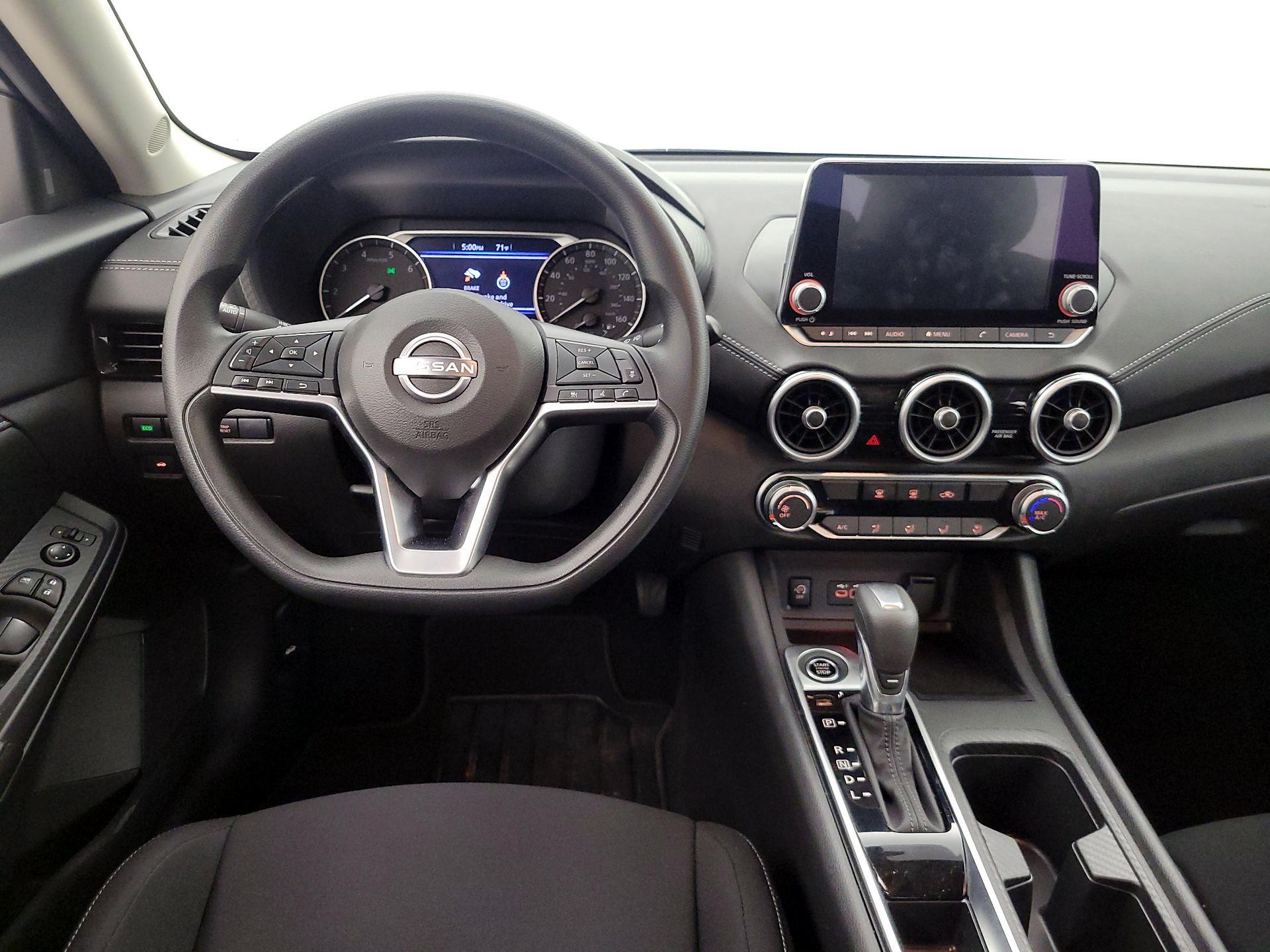 Thumbnail: 2025 Nissan Sentra - 10