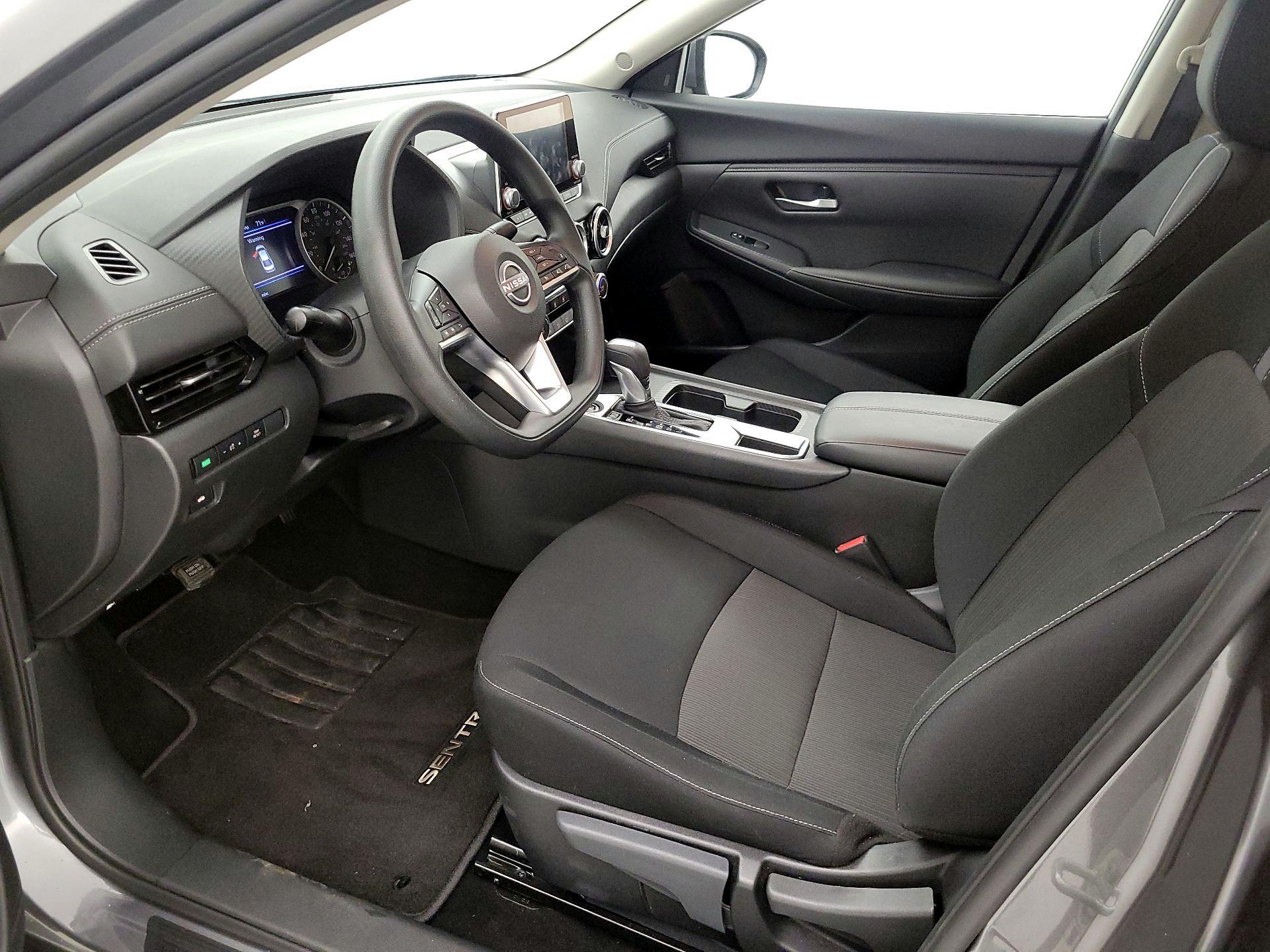 Thumbnail: 2025 Nissan Sentra - 11