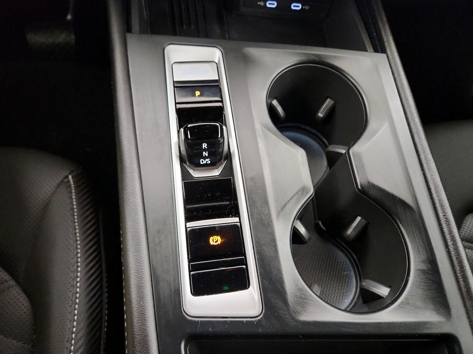2025 Volkswagen Atlas Cross Sport SE - Photo 18
