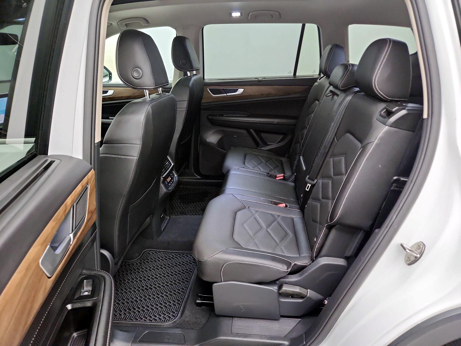 Thumbnail: 2025 Volkswagen Atlas - 20