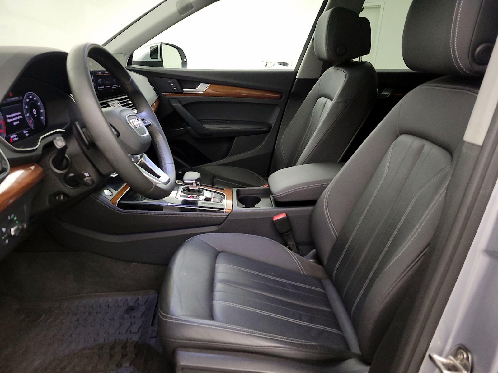 2023 Audi Q5 Premium Plus - Photo 12