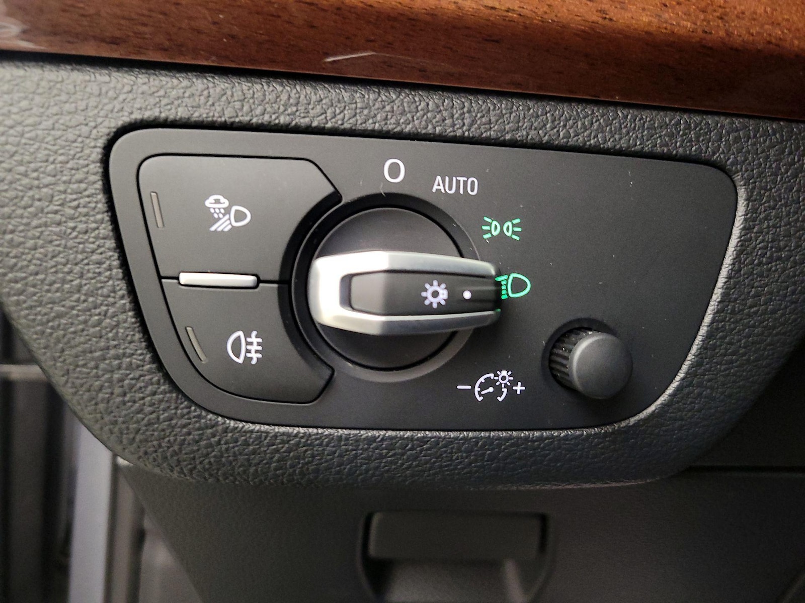 2023 Audi Q5 Premium Plus - Photo 14