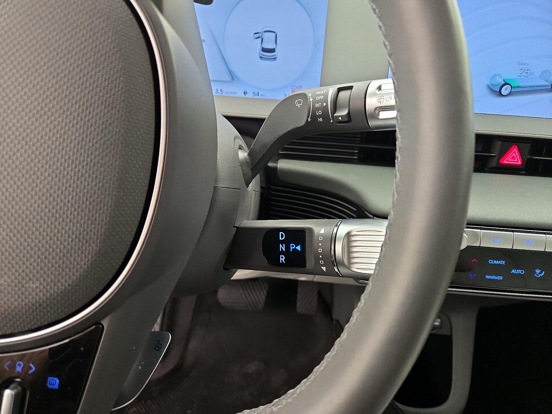 Thumbnail: 2023 Hyundai Ioniq 5 - 18