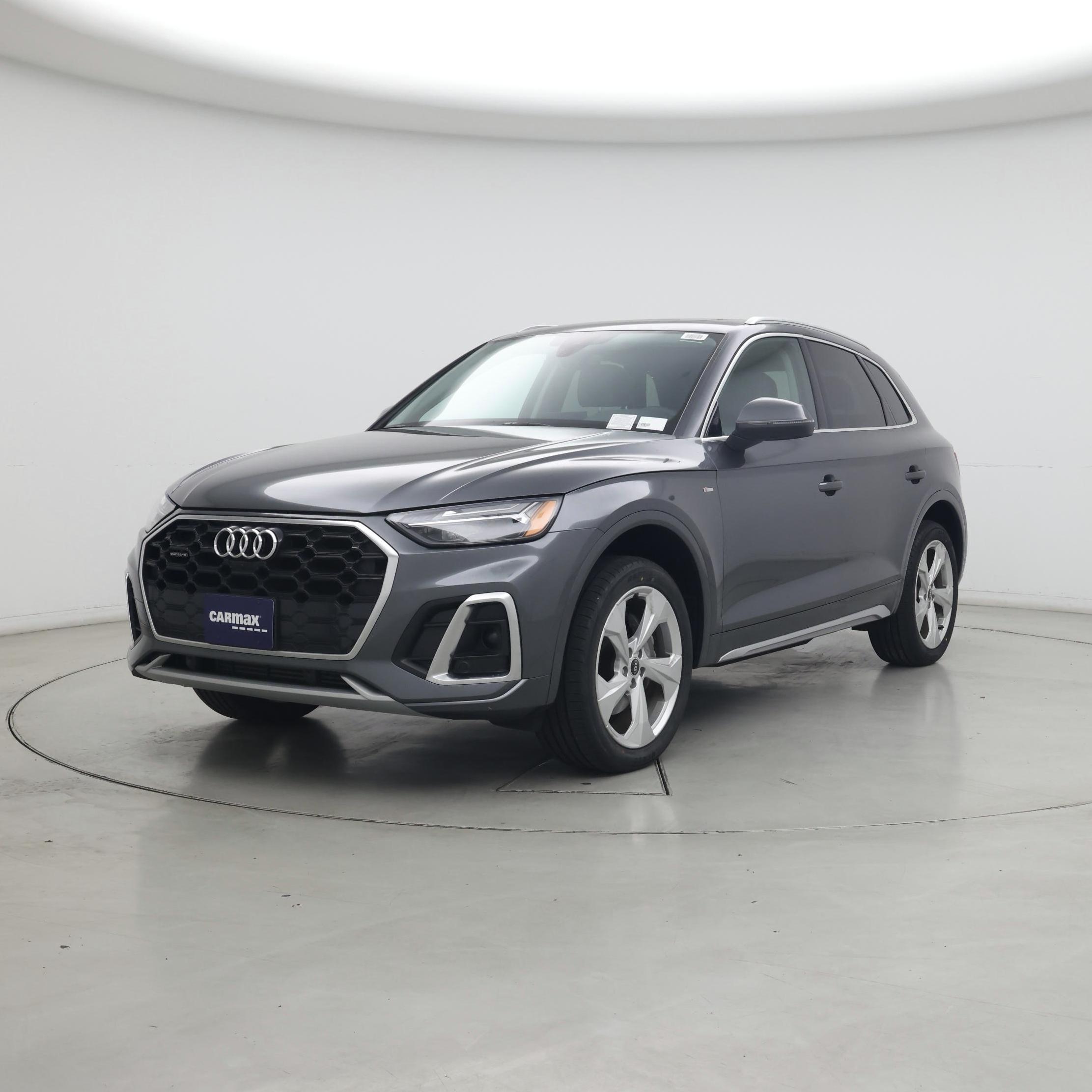 Thumbnail: 2023 Audi Q5 - 4