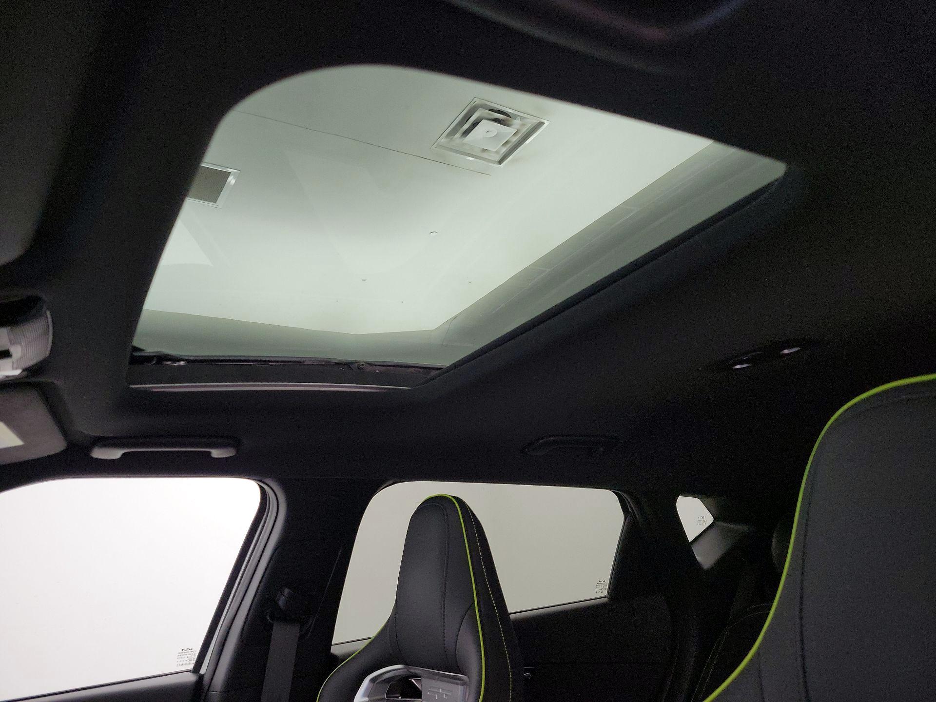 Thumbnail: 2023 Kia EV6 - 19