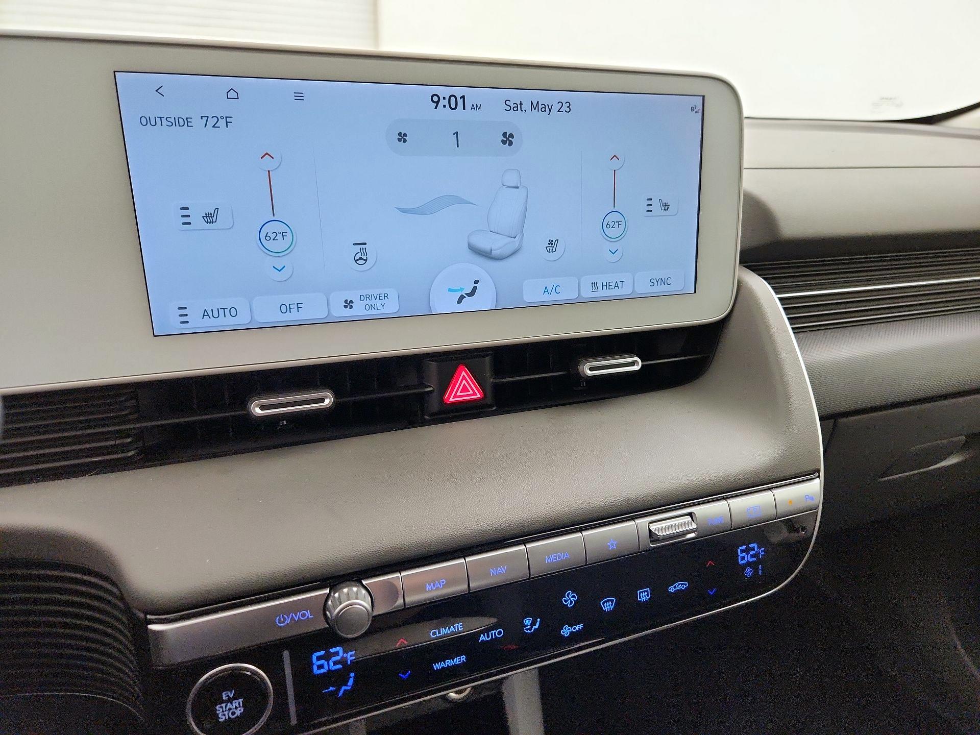 Thumbnail: 2024 Hyundai Ioniq 5 - 17