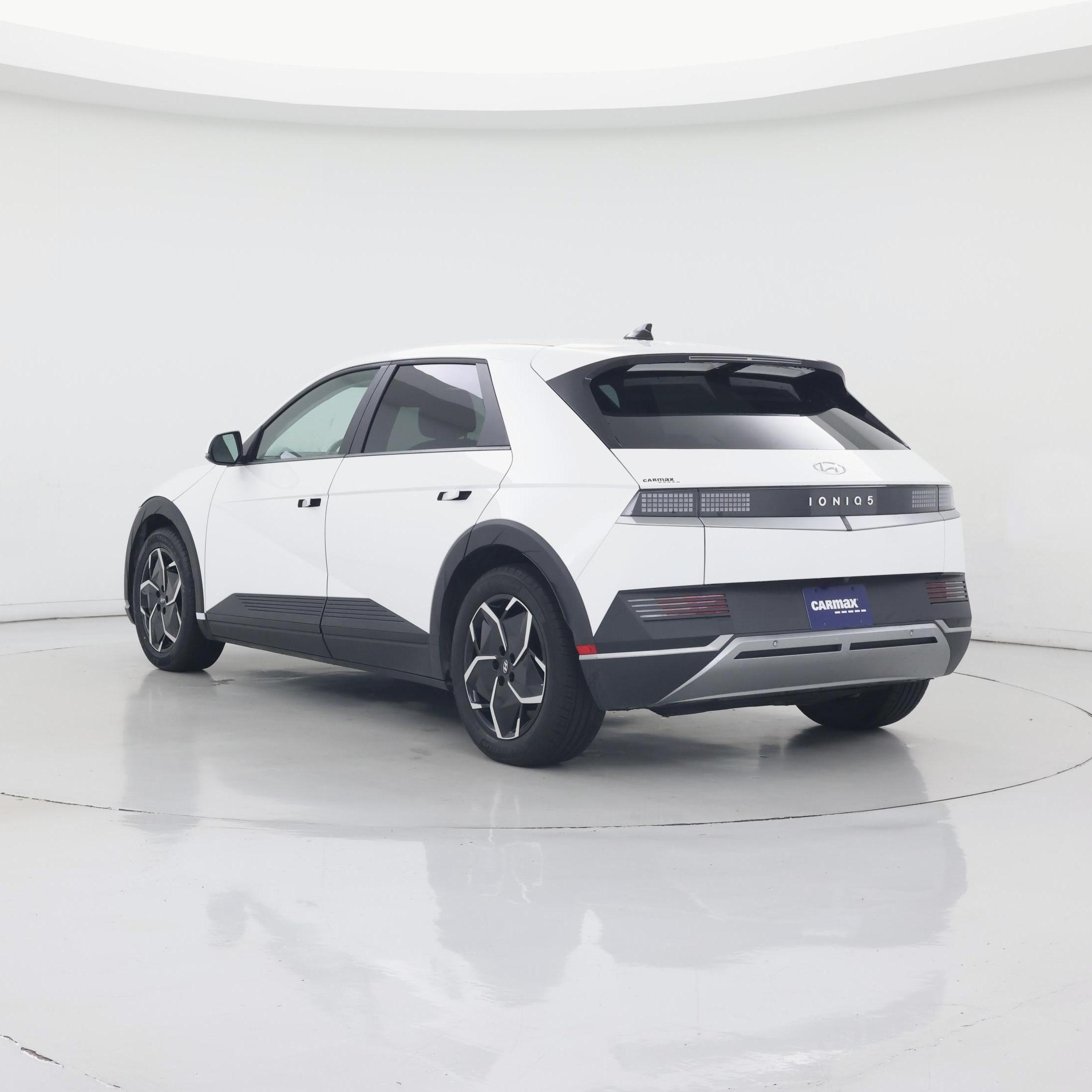 Thumbnail: 2024 Hyundai Ioniq 5 - 2