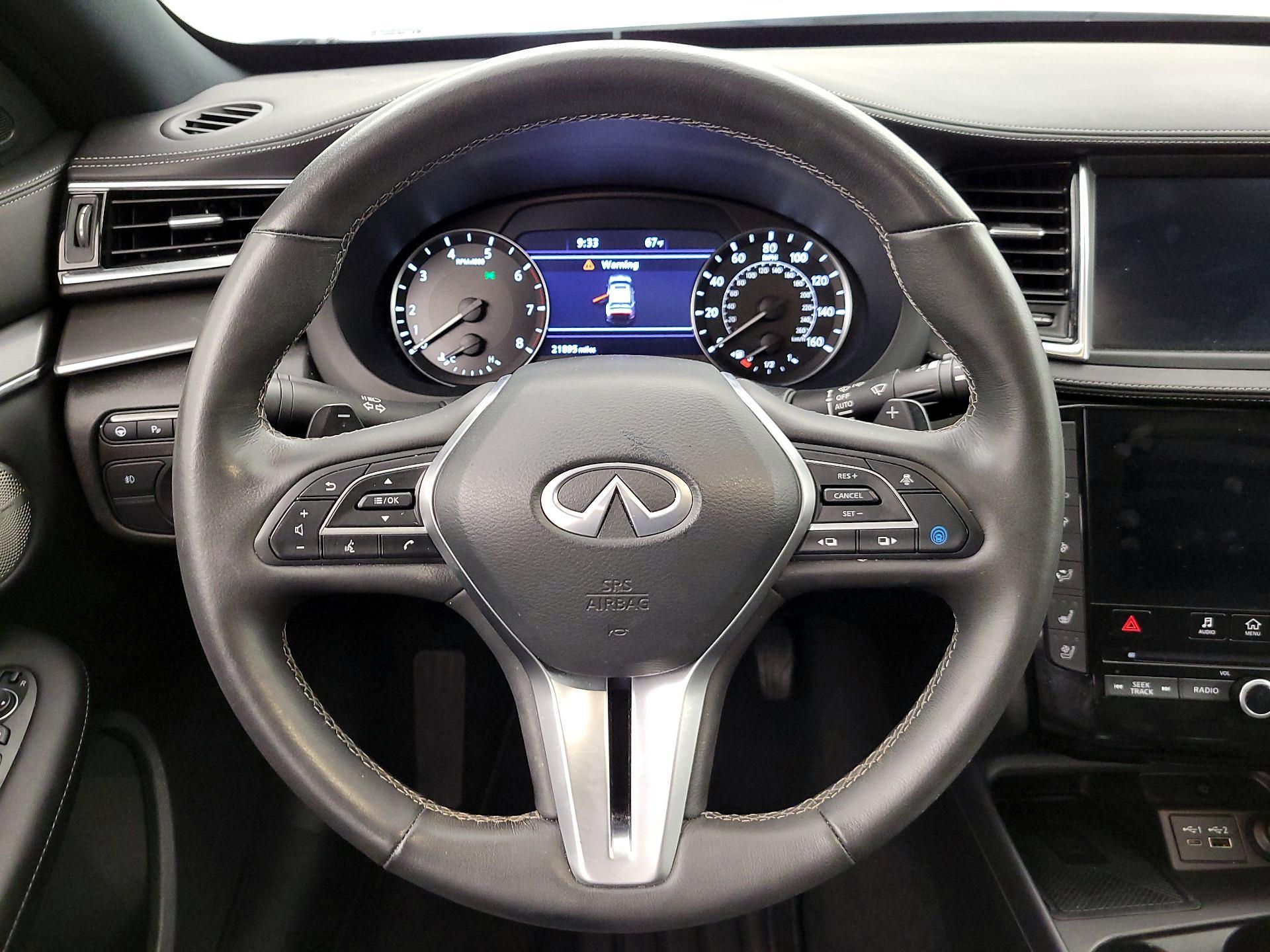 Thumbnail: 2025 INFINITI QX55 - 10