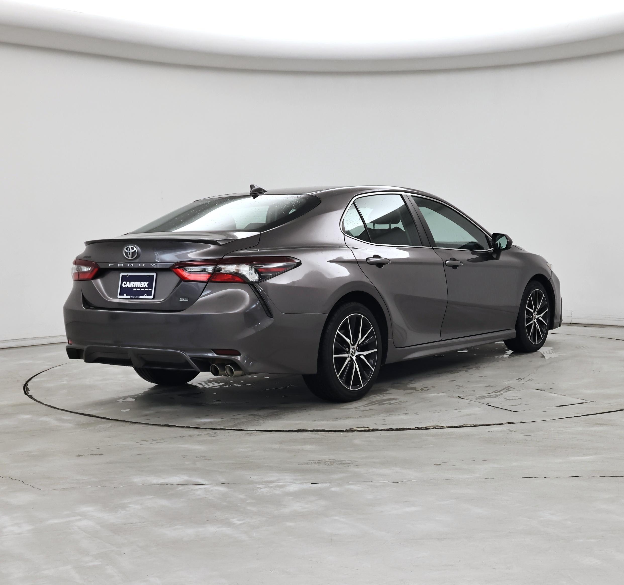 Thumbnail: 2021 Toyota Camry - 8