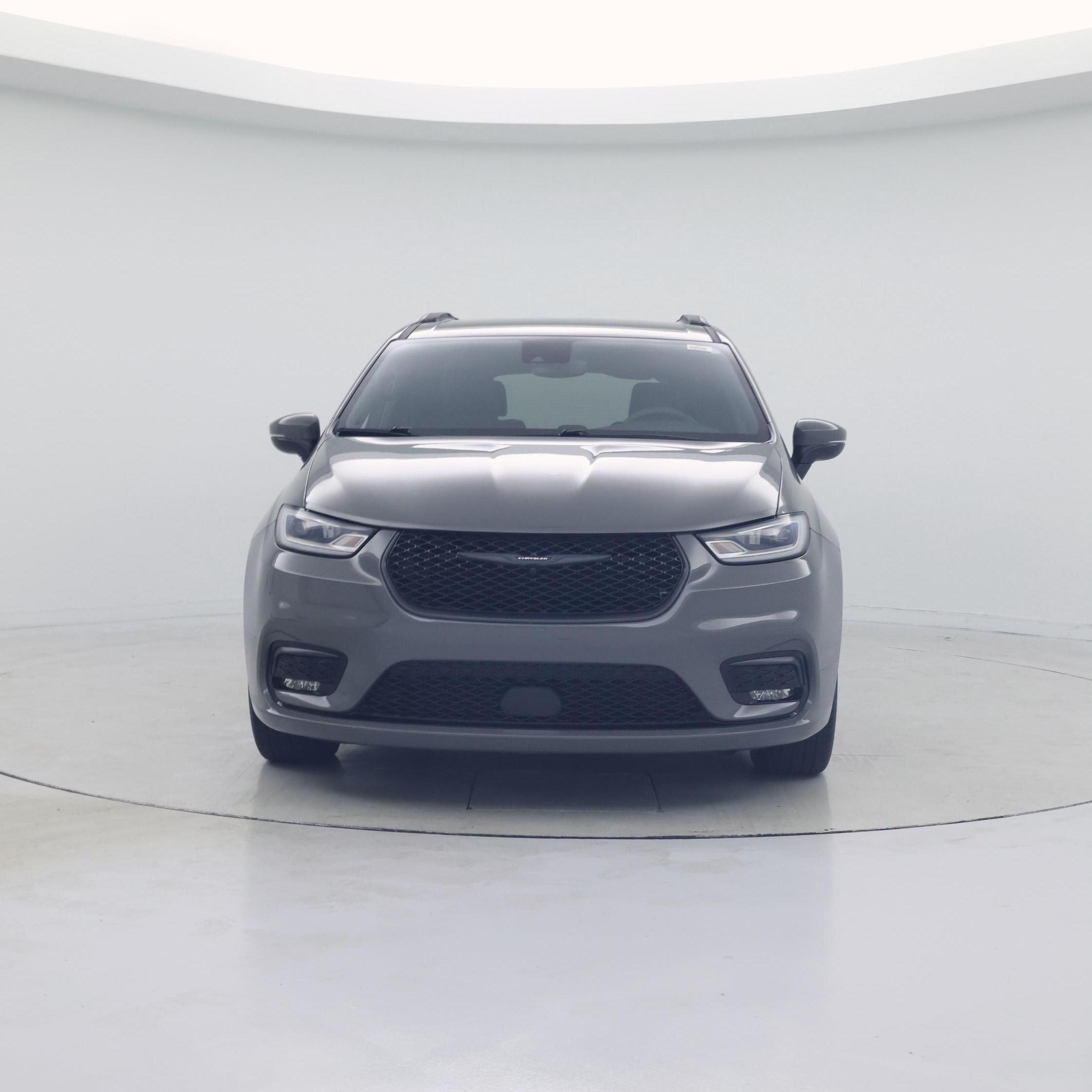 Thumbnail: 2023 Chrysler Pacifica - 5