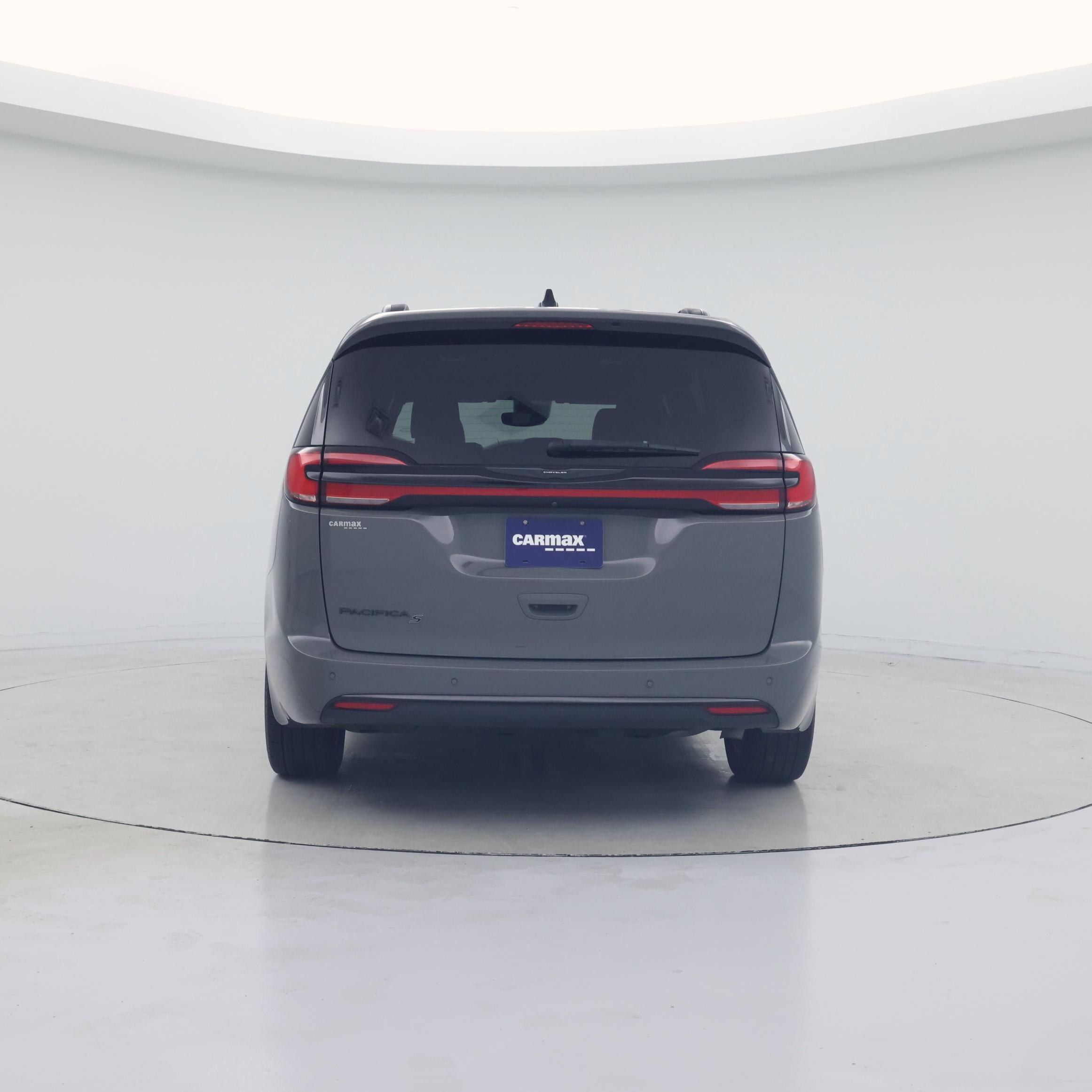 Thumbnail: 2023 Chrysler Pacifica - 6