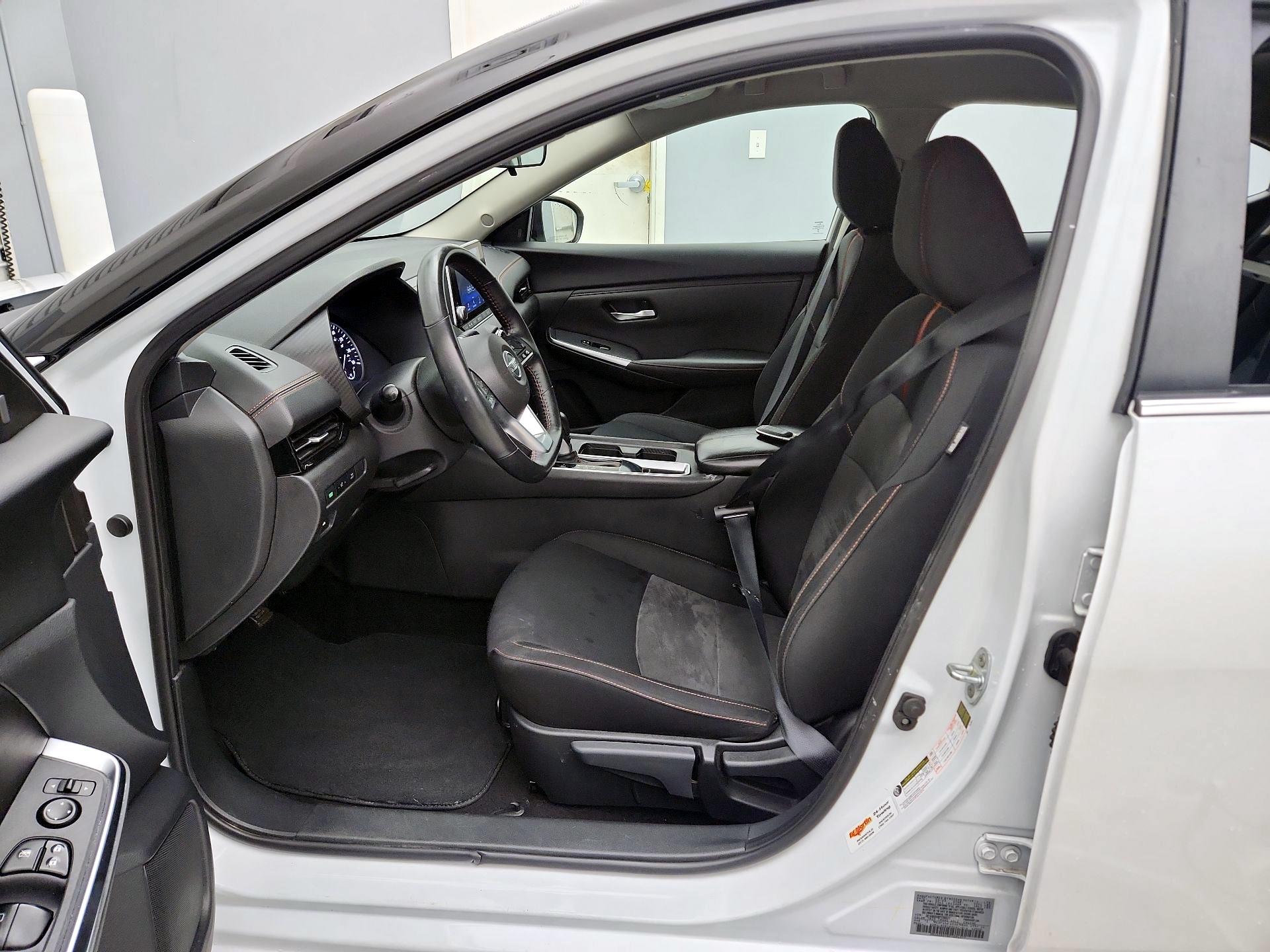 Thumbnail: 2023 Nissan Sentra - 11