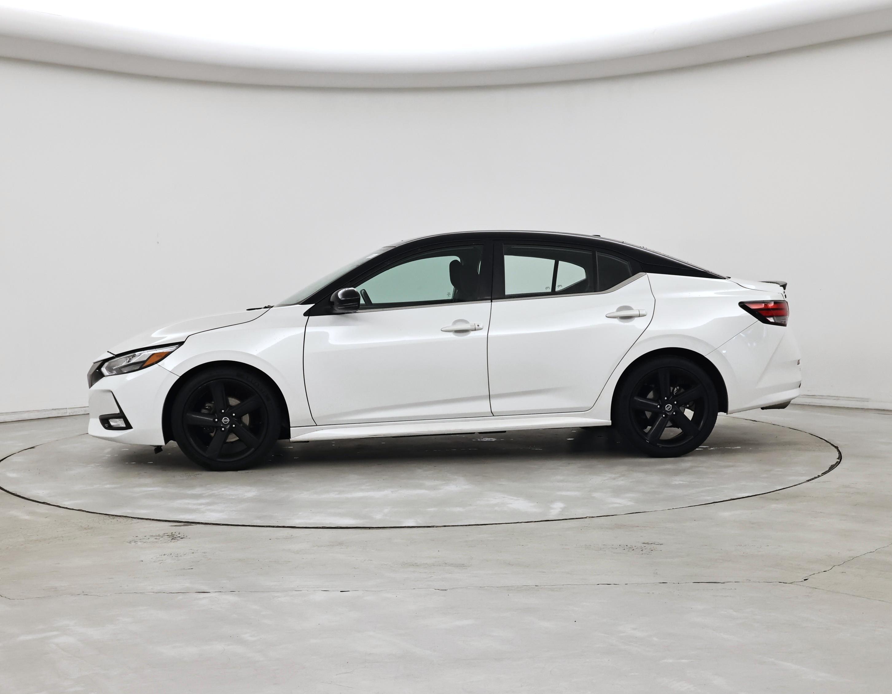 Thumbnail: 2023 Nissan Sentra - 3