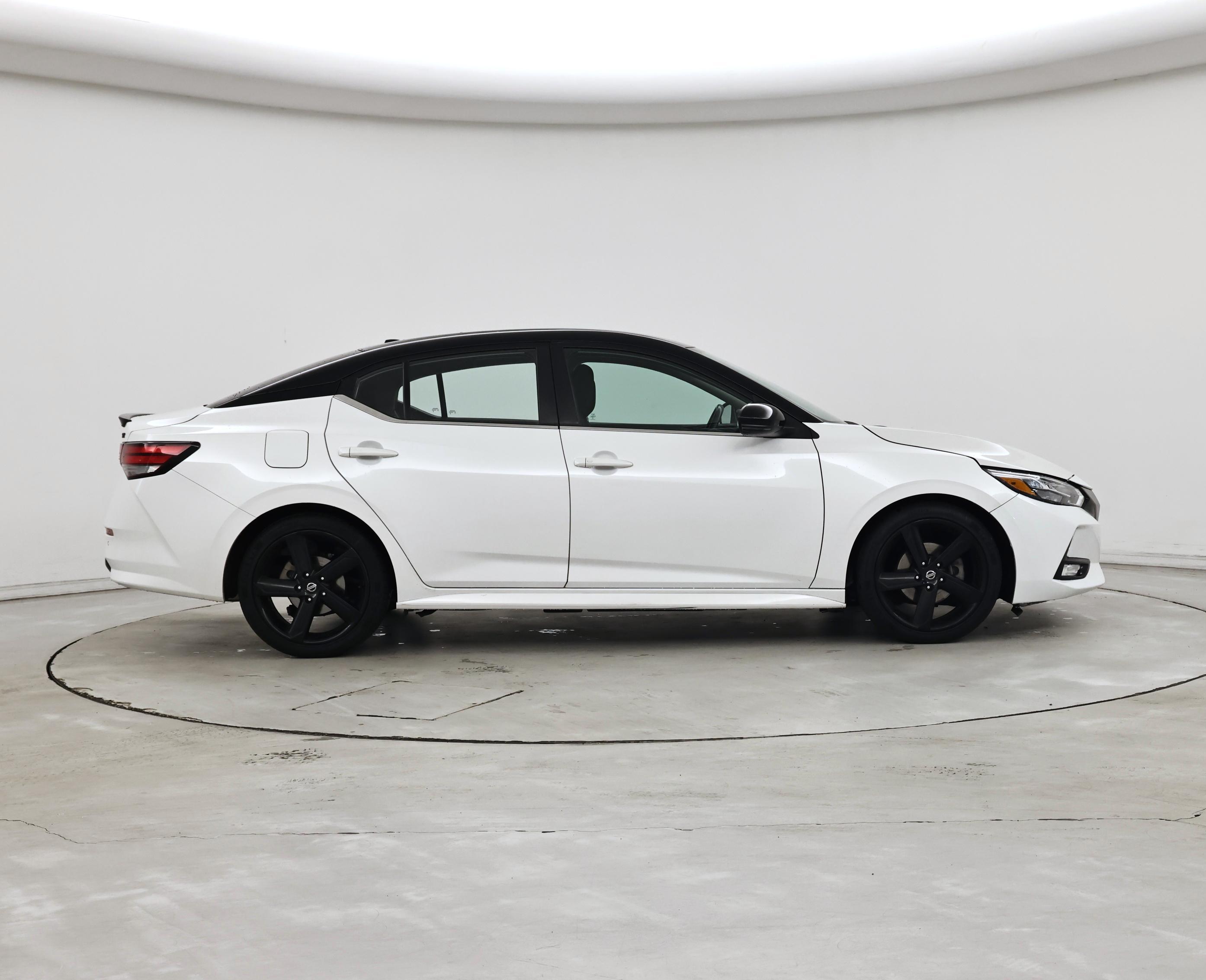 Thumbnail: 2023 Nissan Sentra - 7