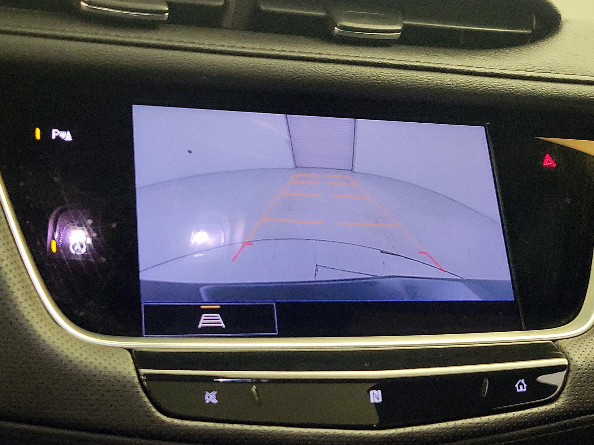 Thumbnail: 2021 Cadillac XT5 - 14