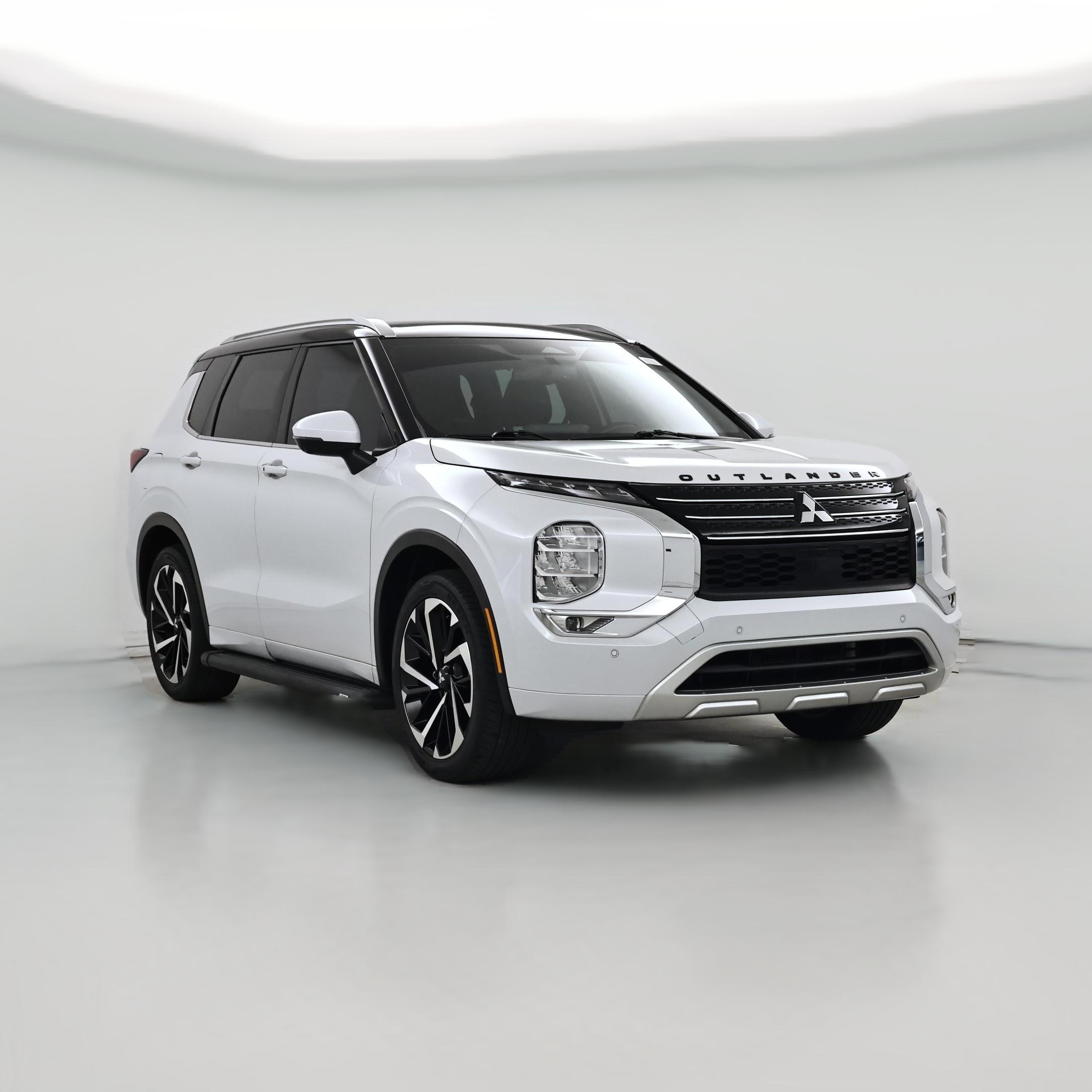 Thumbnail: 2023 Mitsubishi Outlander - 1