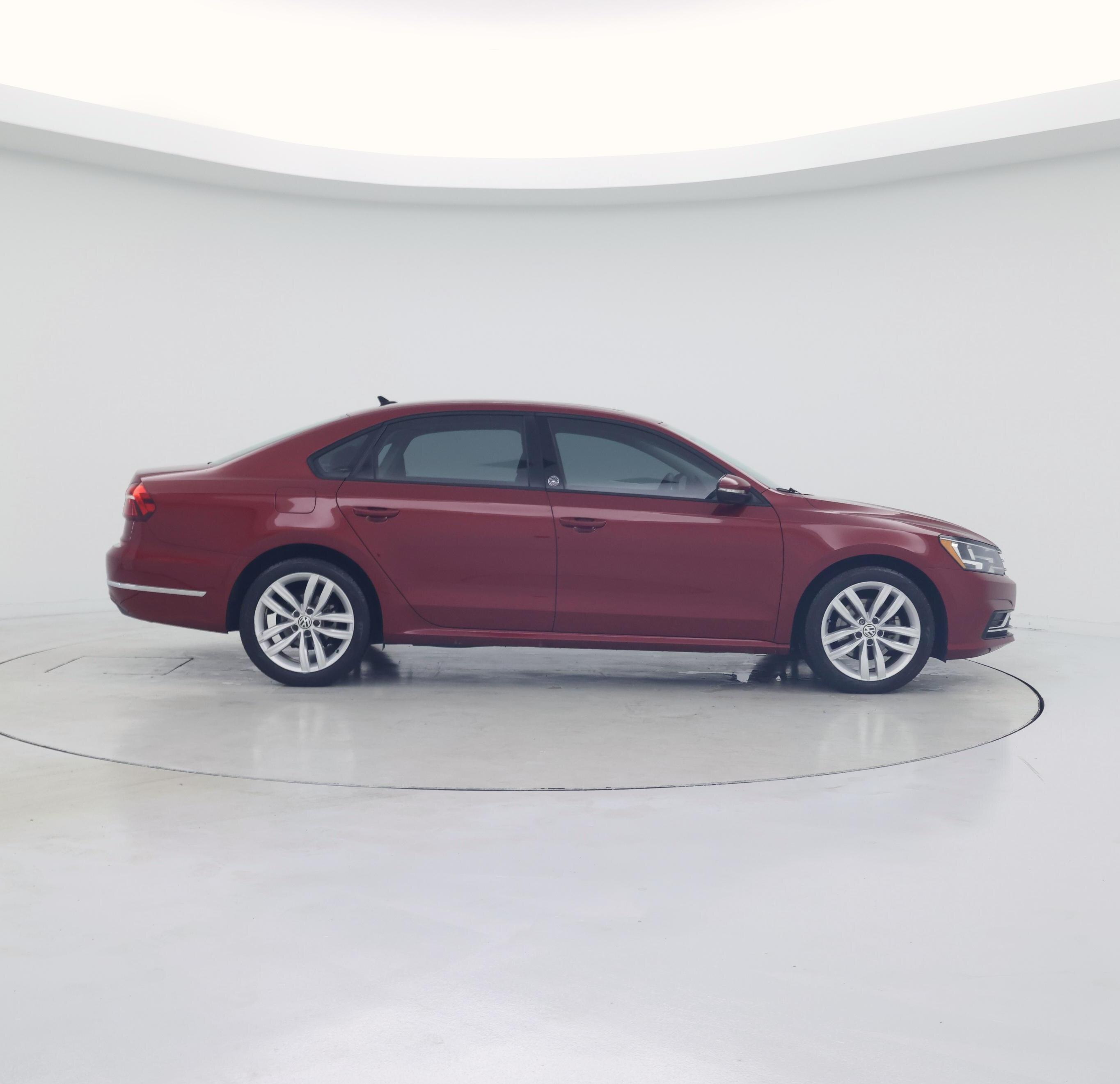 Thumbnail: 2019 Volkswagen Passat - 7