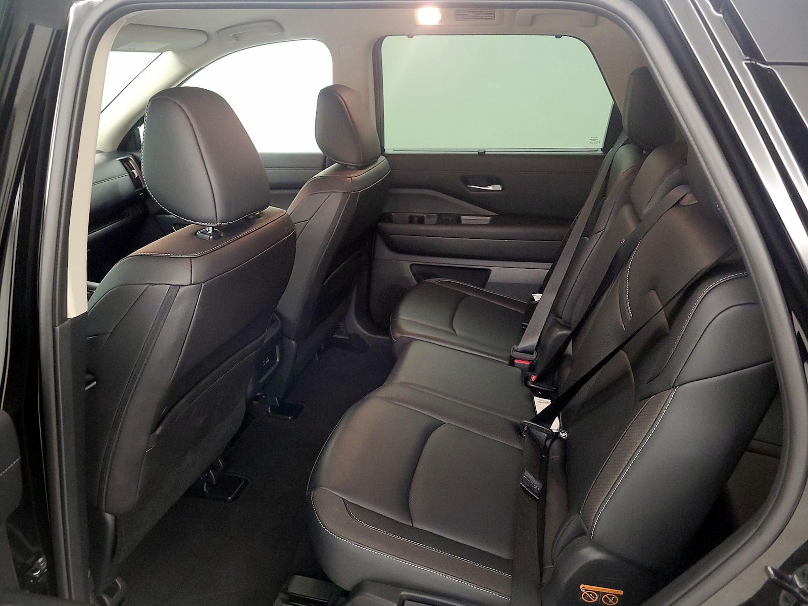 2025 Nissan Pathfinder SL - Photo 21