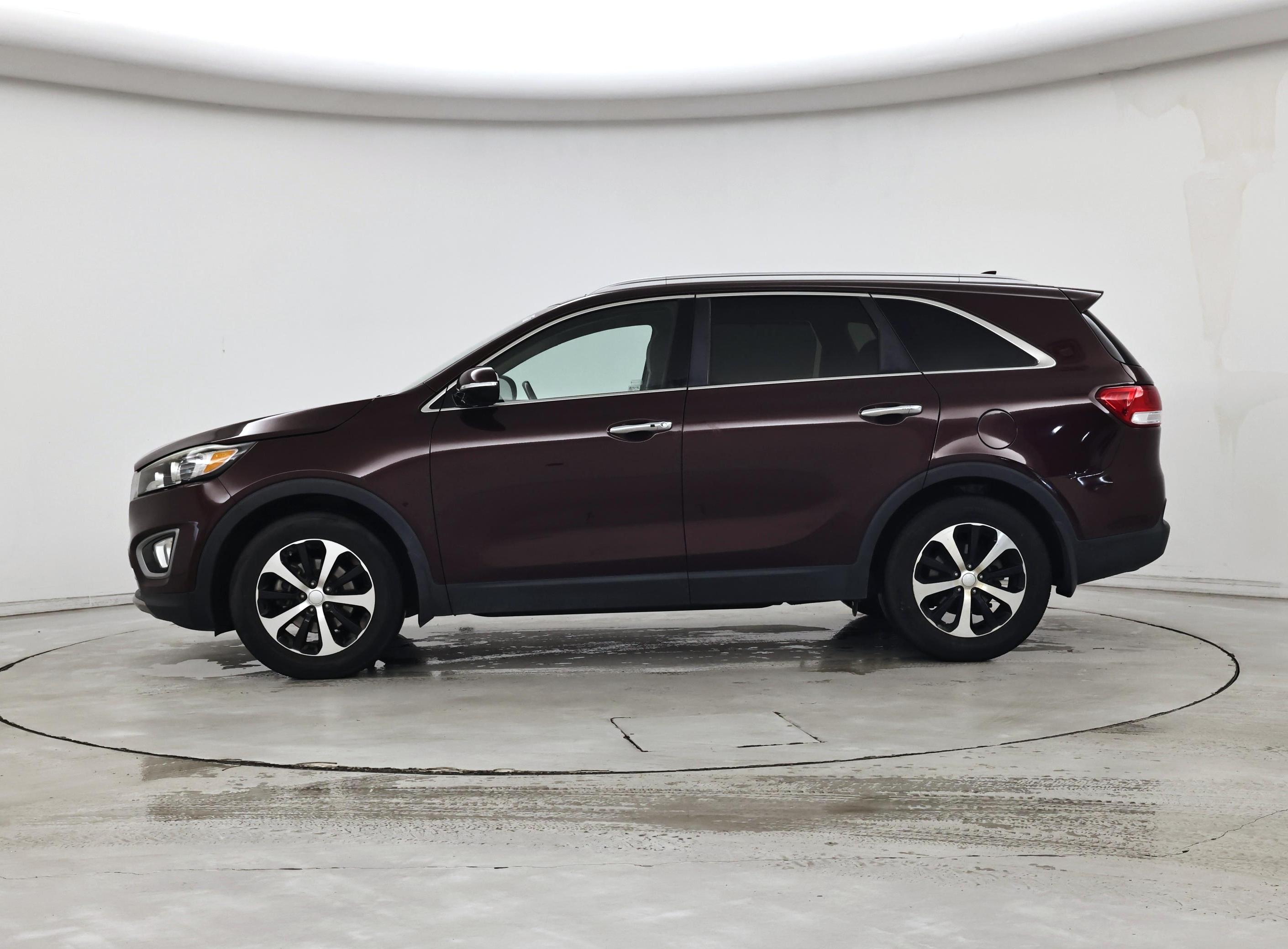 Thumbnail: 2017 Kia Sorento - 3