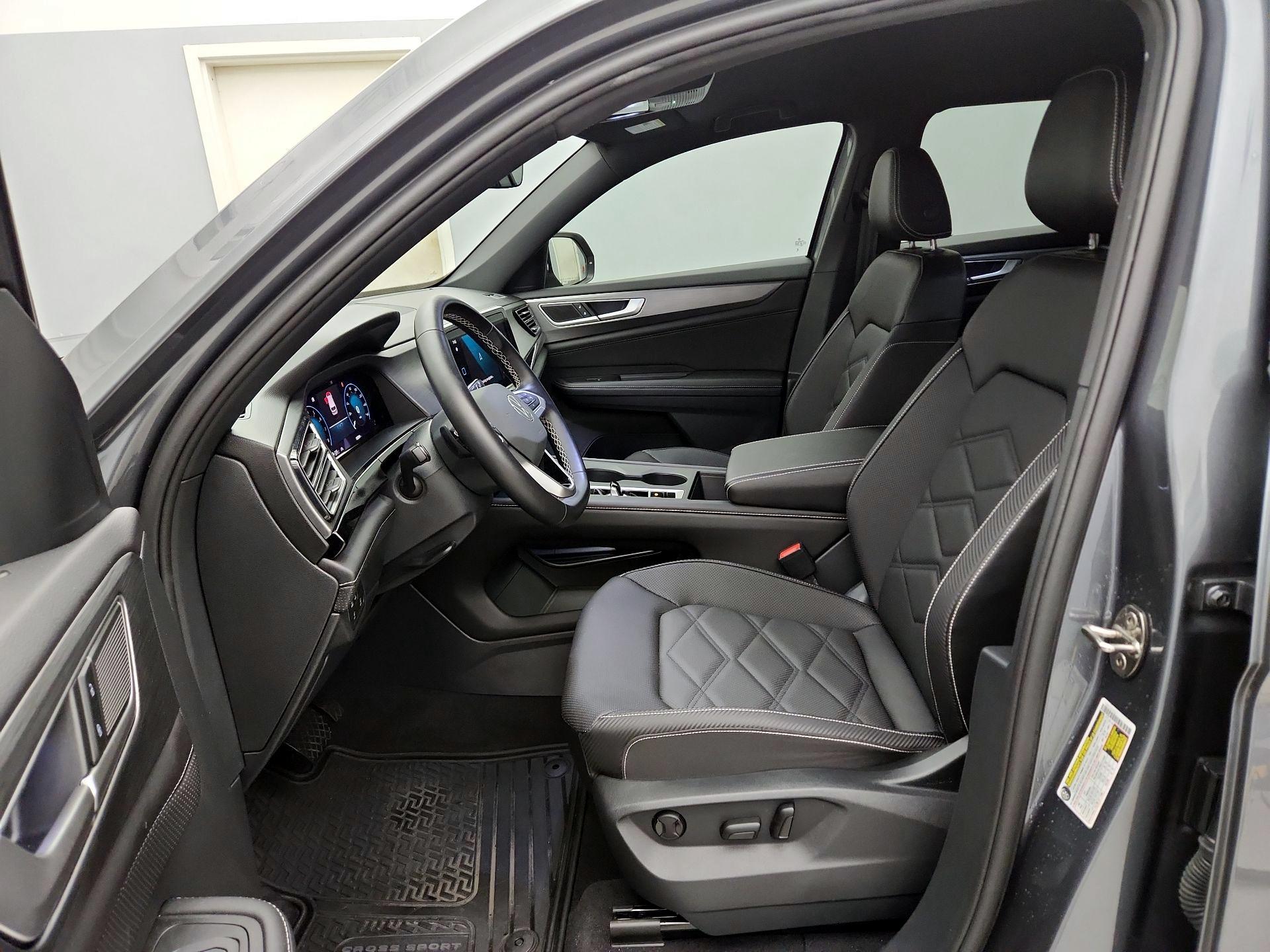 Thumbnail: 2024 Volkswagen Atlas - 11