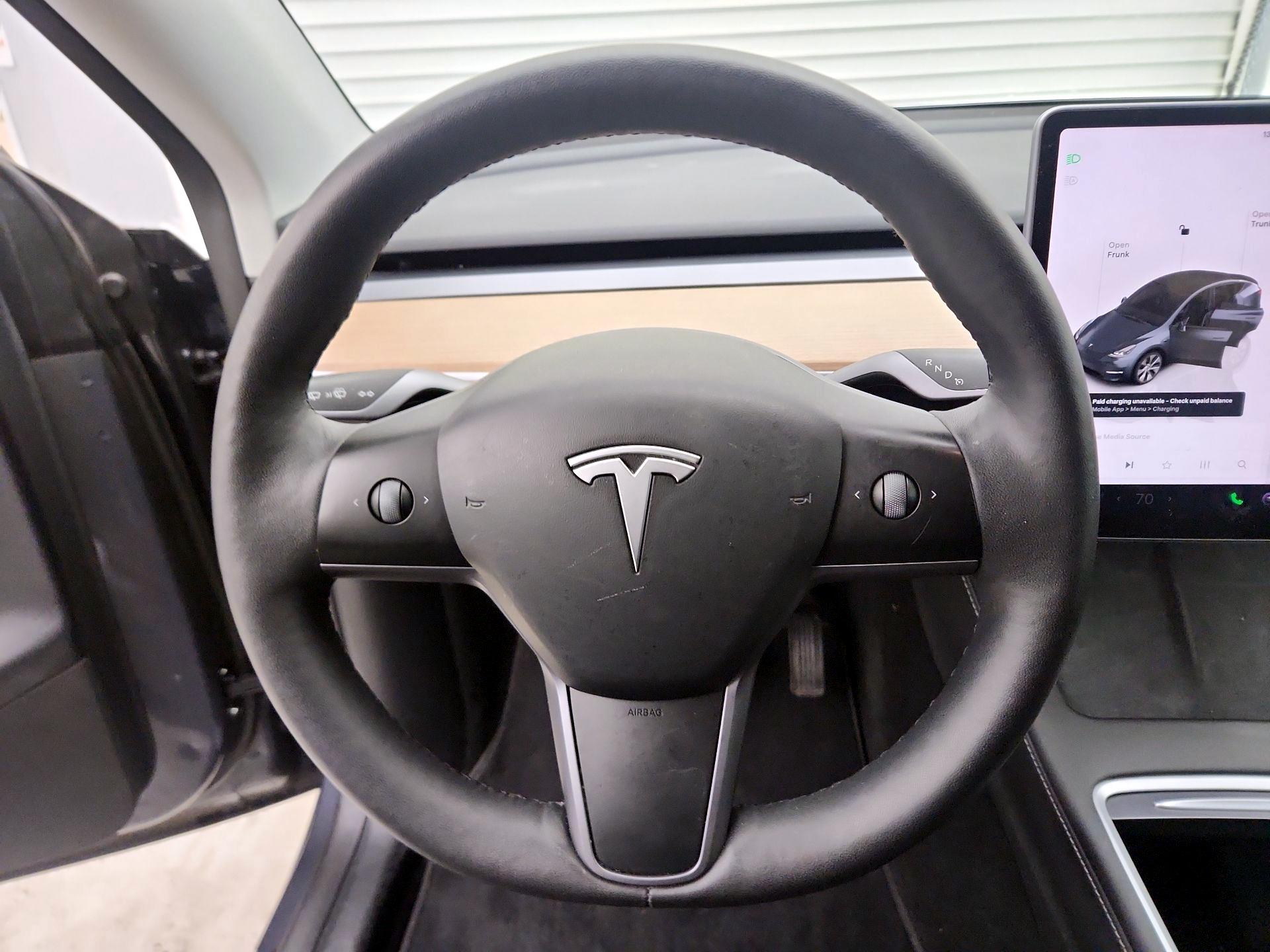 Thumbnail: 2023 Tesla Model Y - 10
