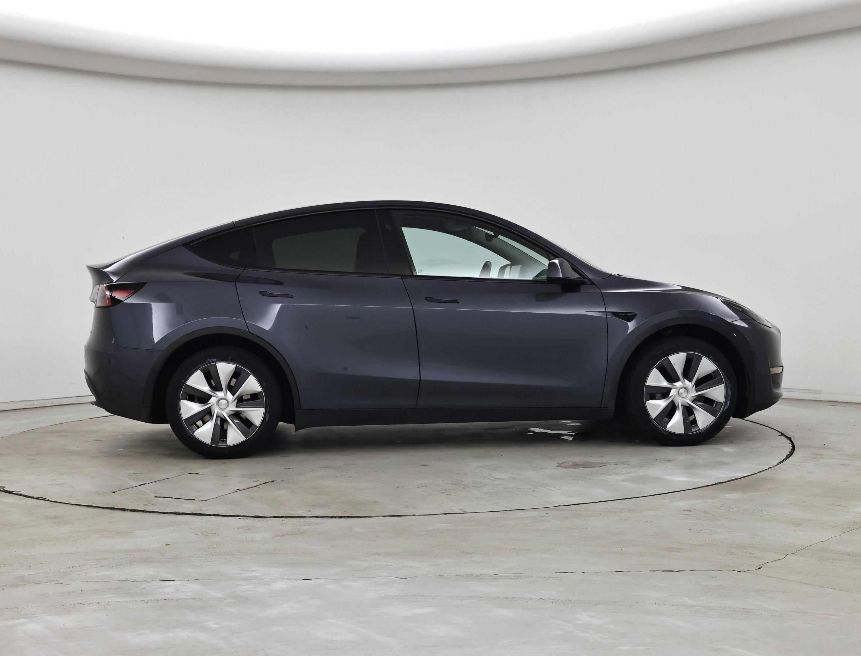 Thumbnail: 2023 Tesla Model Y - 7