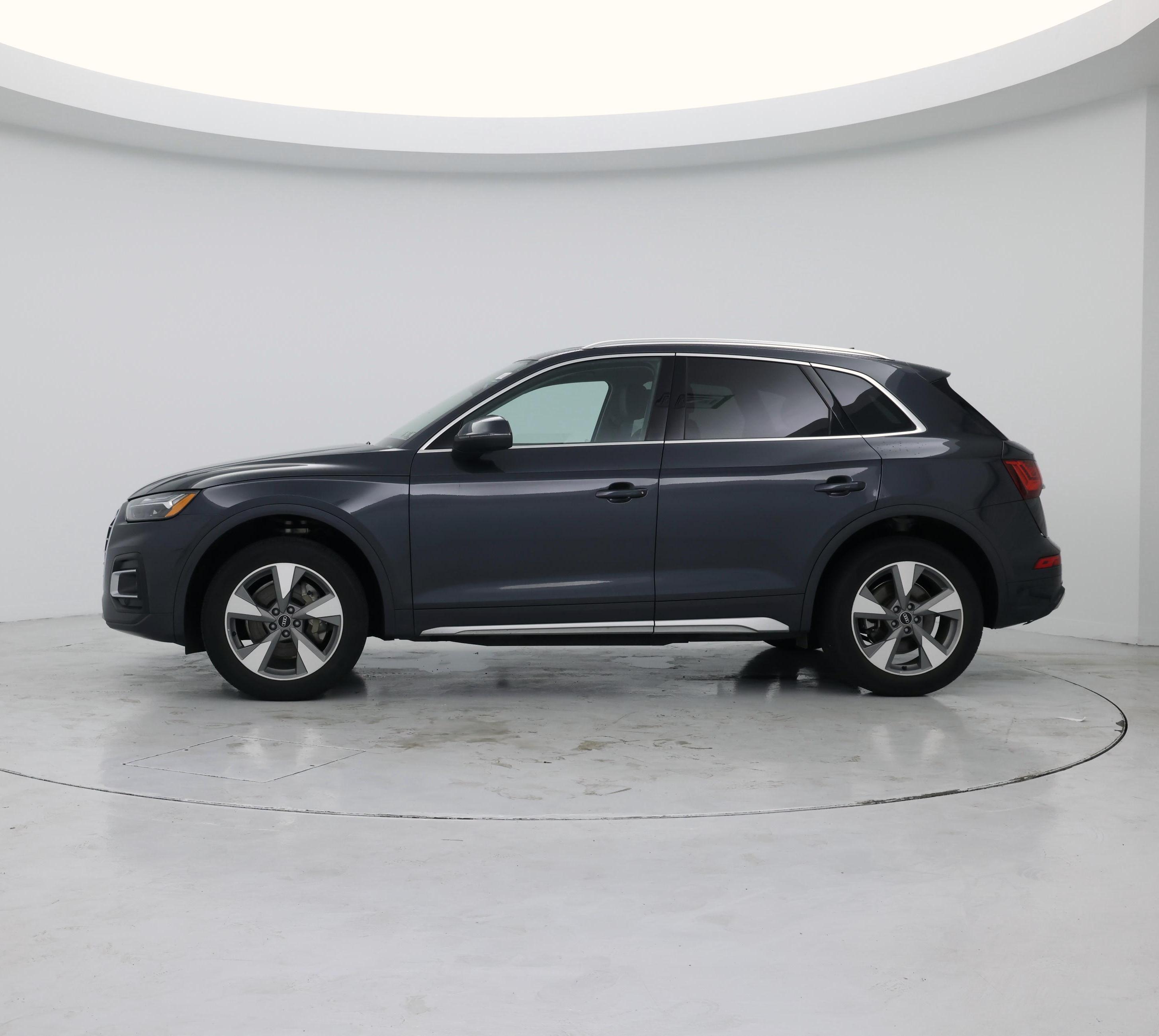Thumbnail: 2023 Audi Q5 - 3