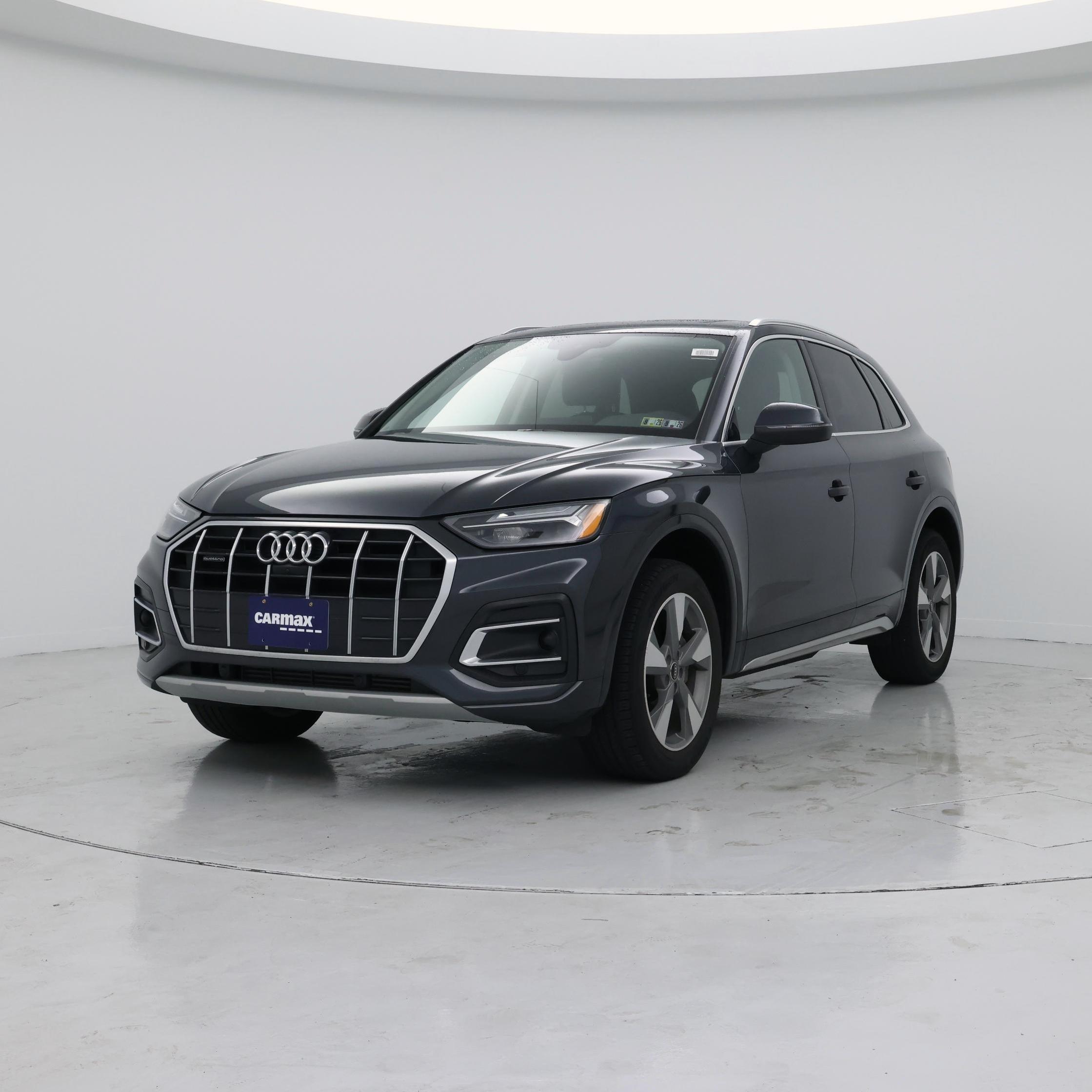 Thumbnail: 2023 Audi Q5 - 4