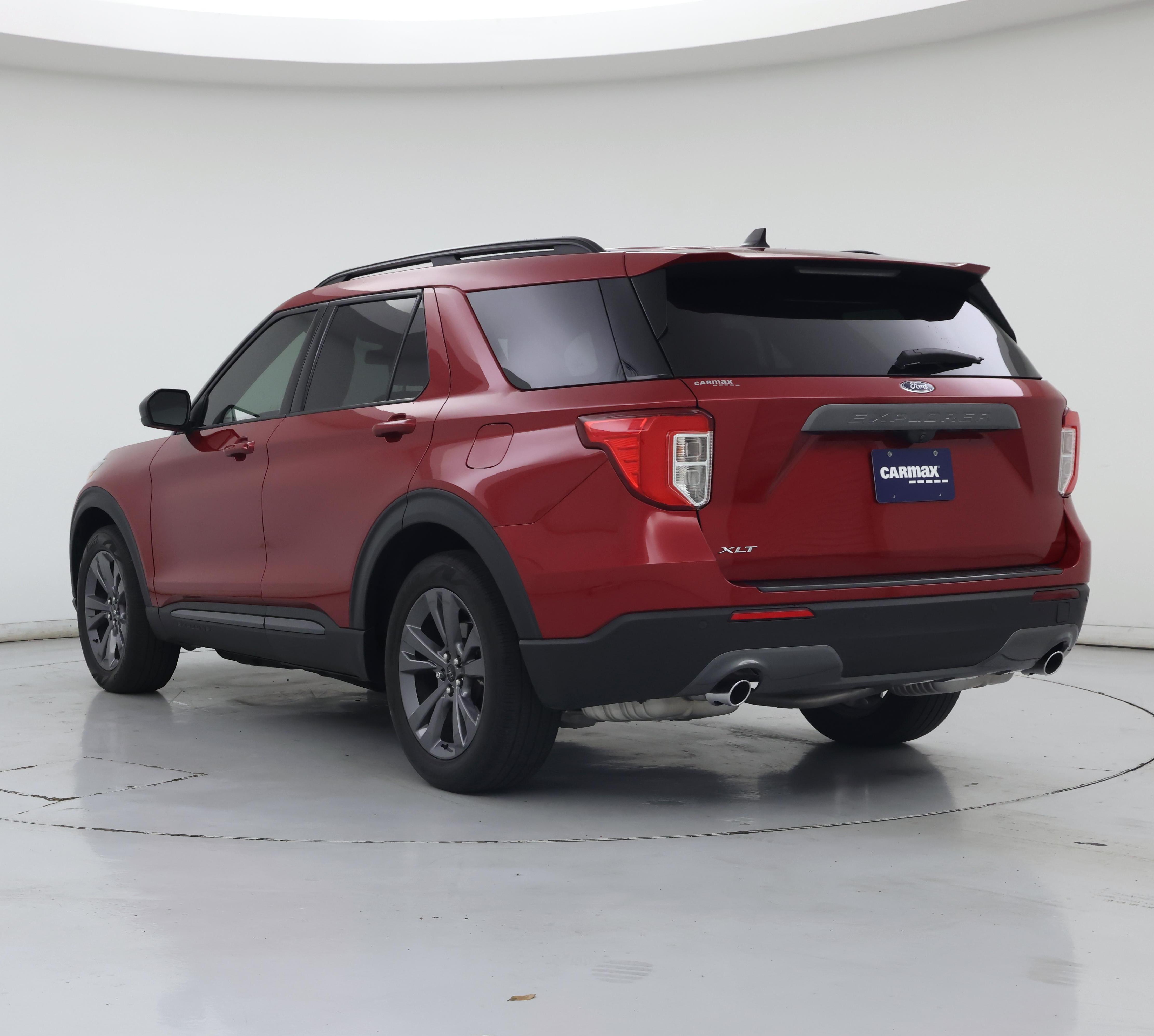 Thumbnail: 2022 Ford Explorer - 2