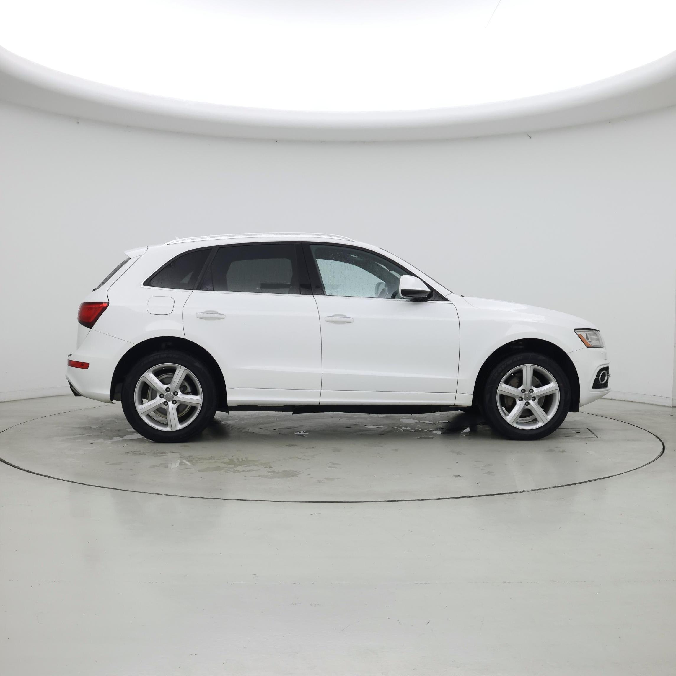 Thumbnail: 2017 Audi Q5 - 7
