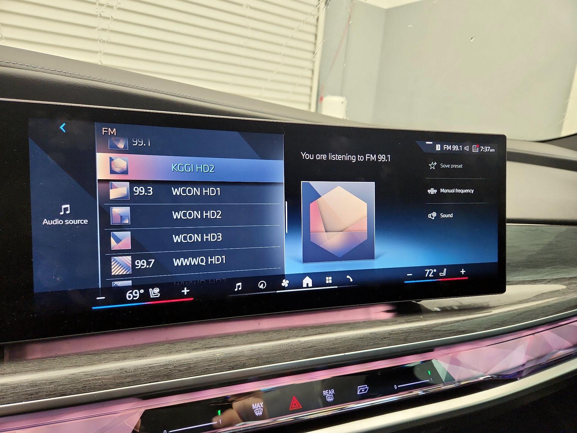 Thumbnail: 2023 BMW i7 - 15