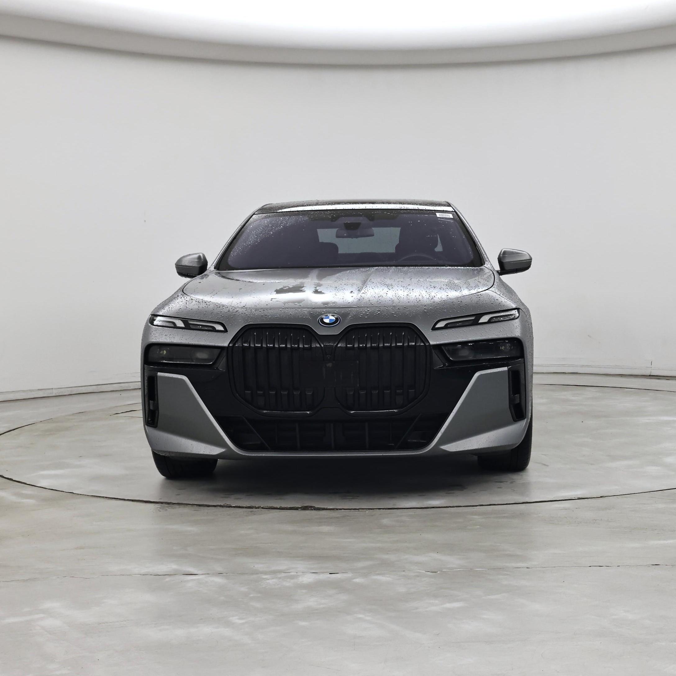 Thumbnail: 2023 BMW i7 - 5