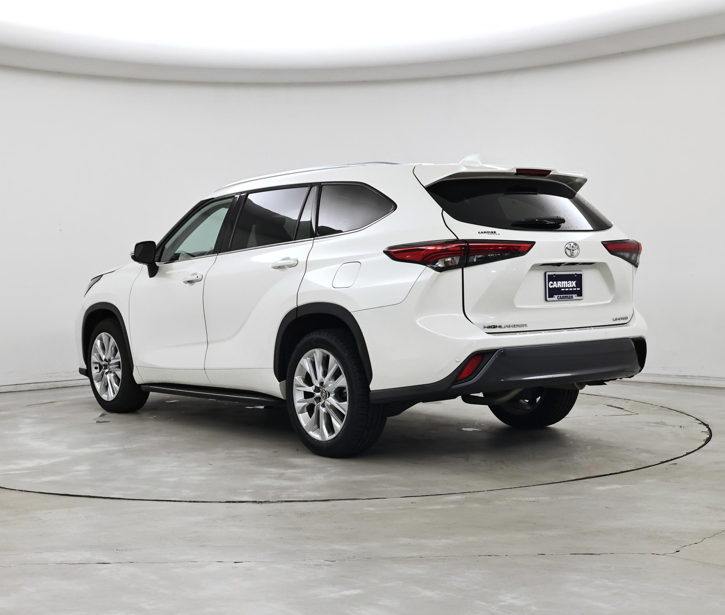 Thumbnail: 2021 Toyota Highlander - 2