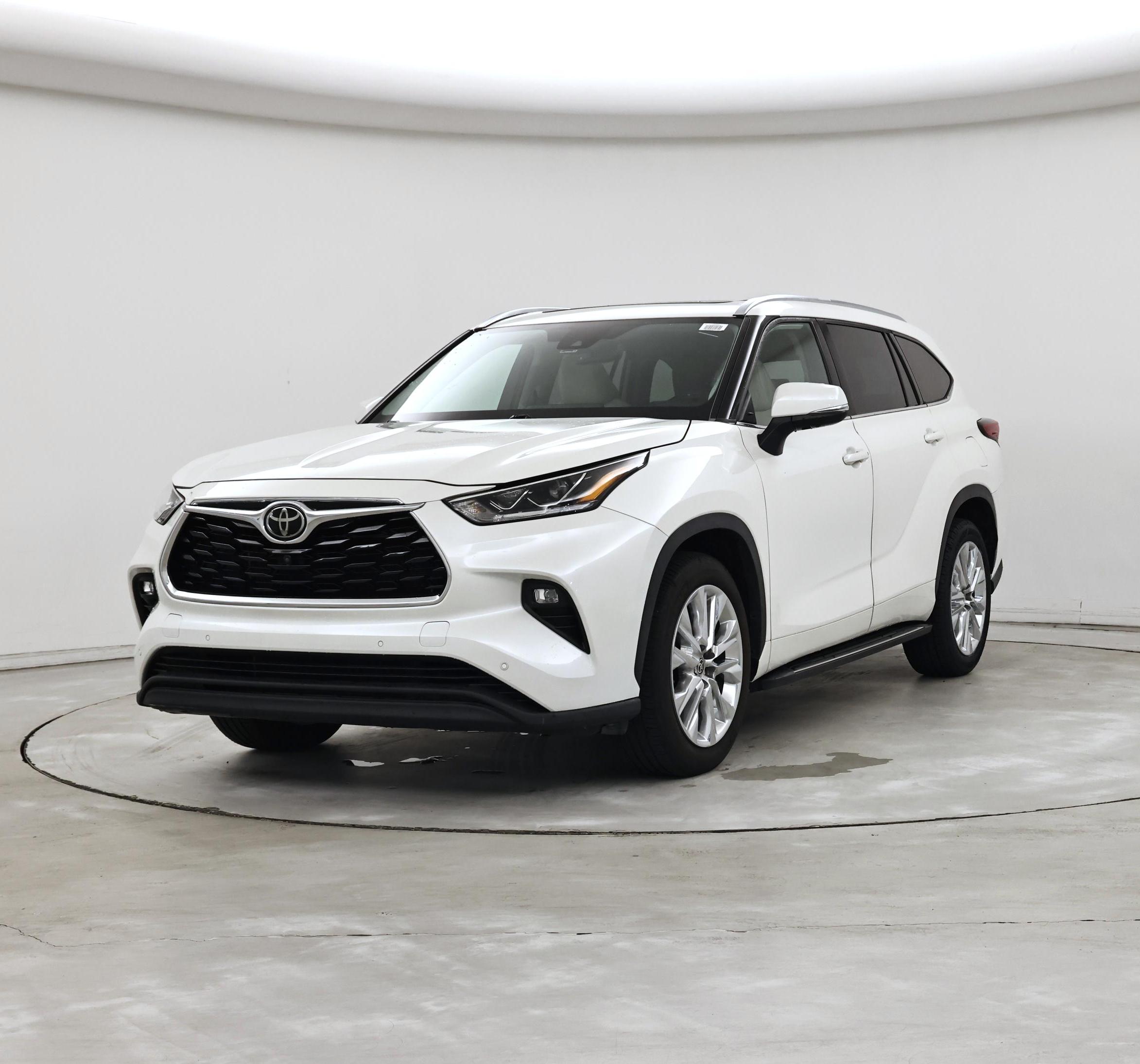 Thumbnail: 2021 Toyota Highlander - 4