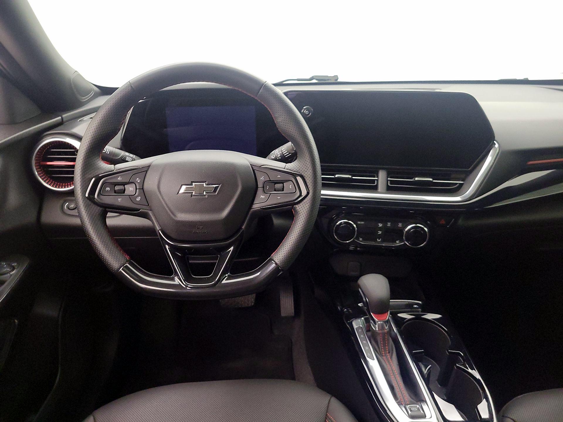 Thumbnail: 2024 Chevrolet Trax - 10
