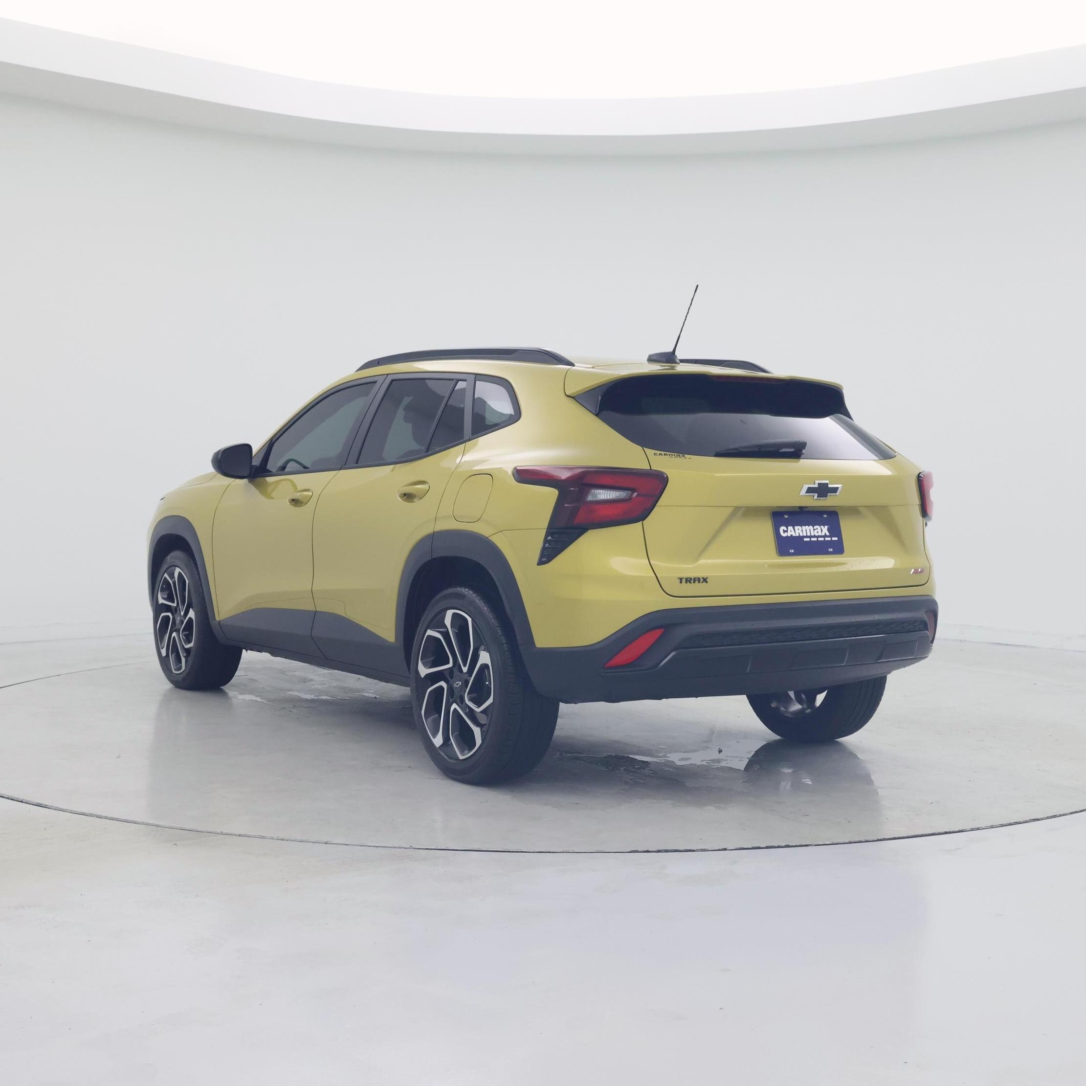 Thumbnail: 2024 Chevrolet Trax - 2