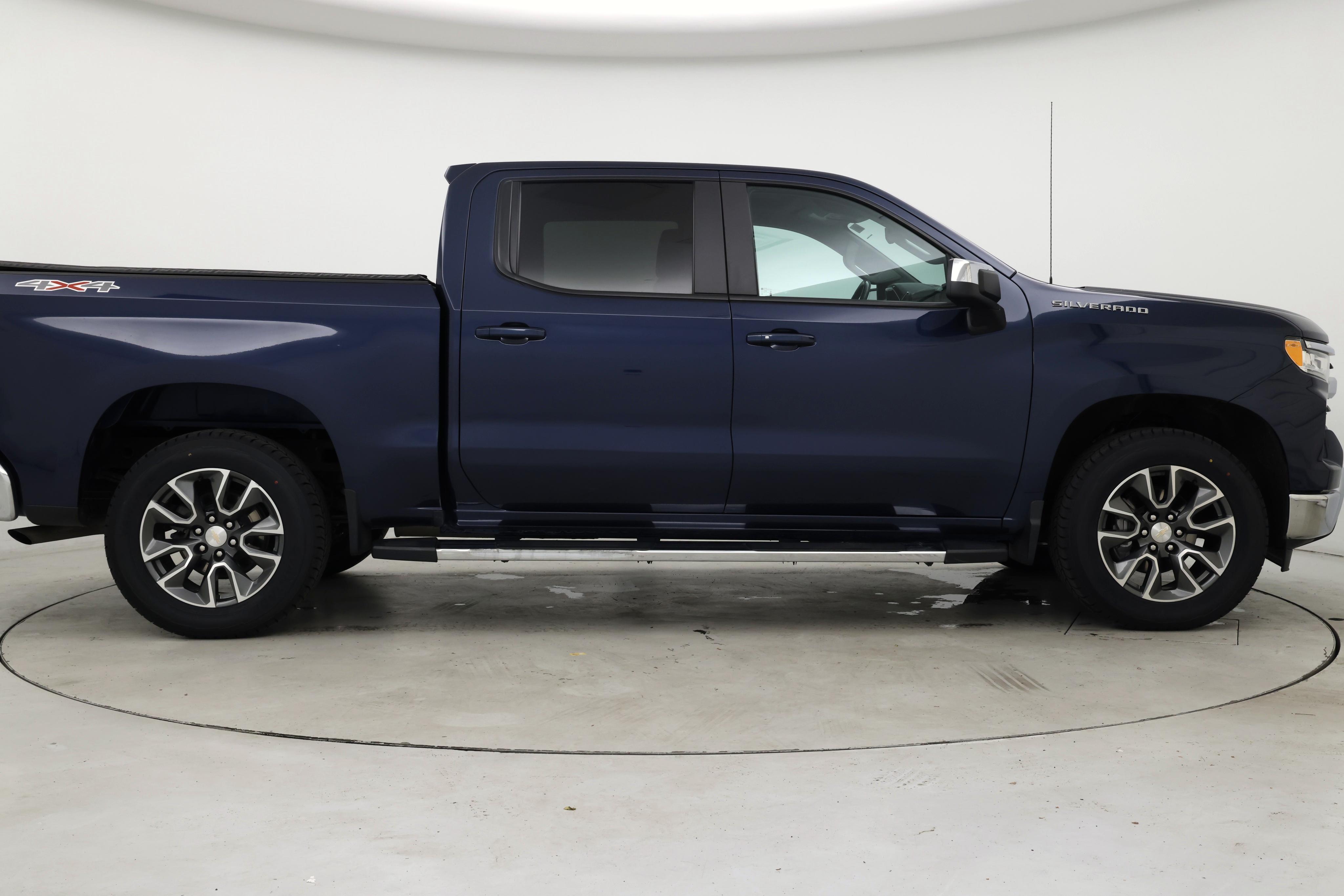Thumbnail: 2023 Chevrolet Silverado 1500 - 7