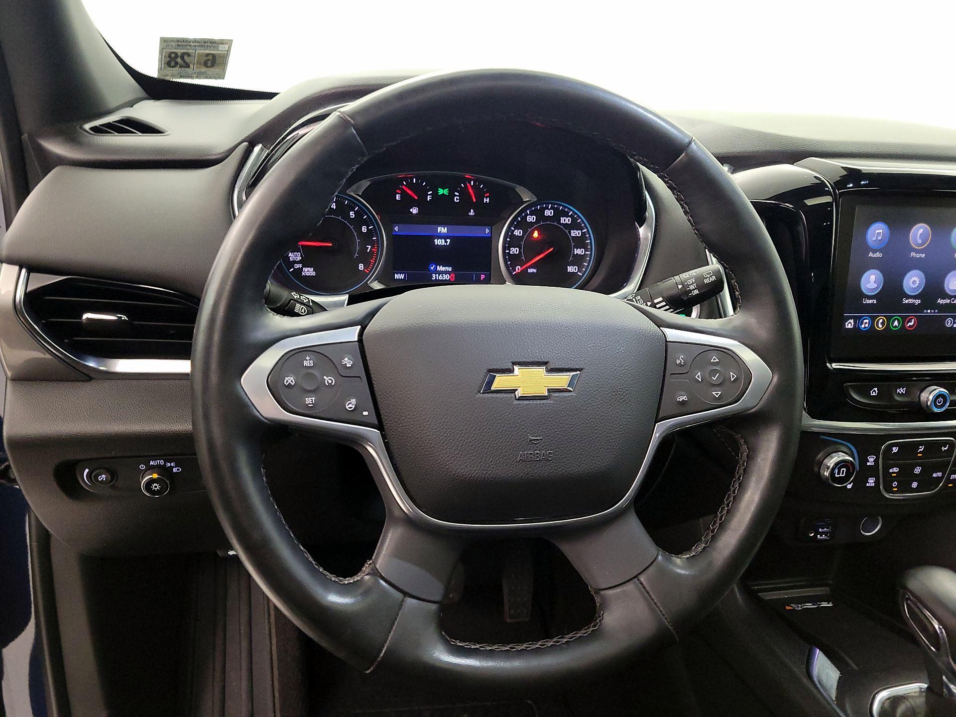 Thumbnail: 2023 Chevrolet Traverse - 10