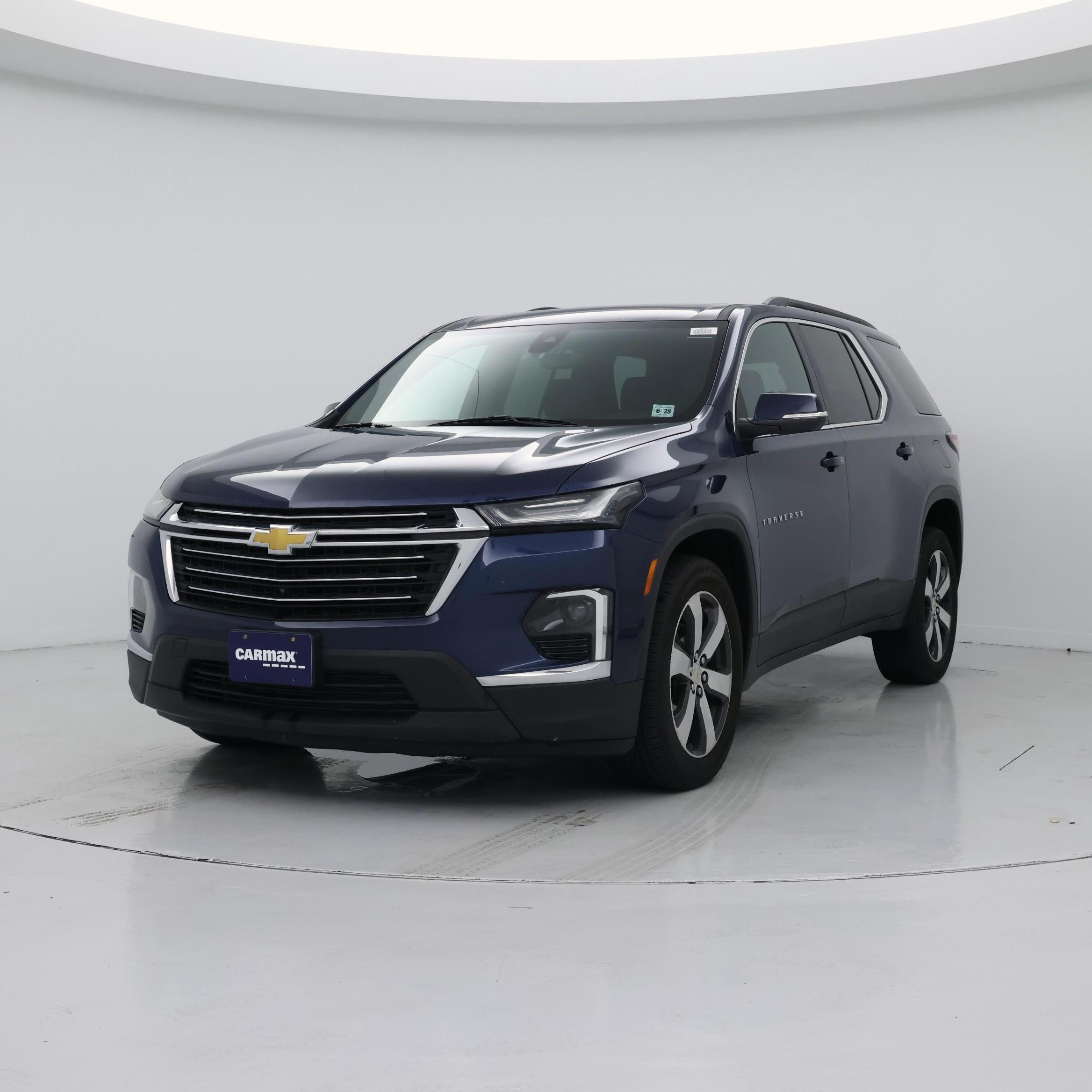 Thumbnail: 2023 Chevrolet Traverse - 4