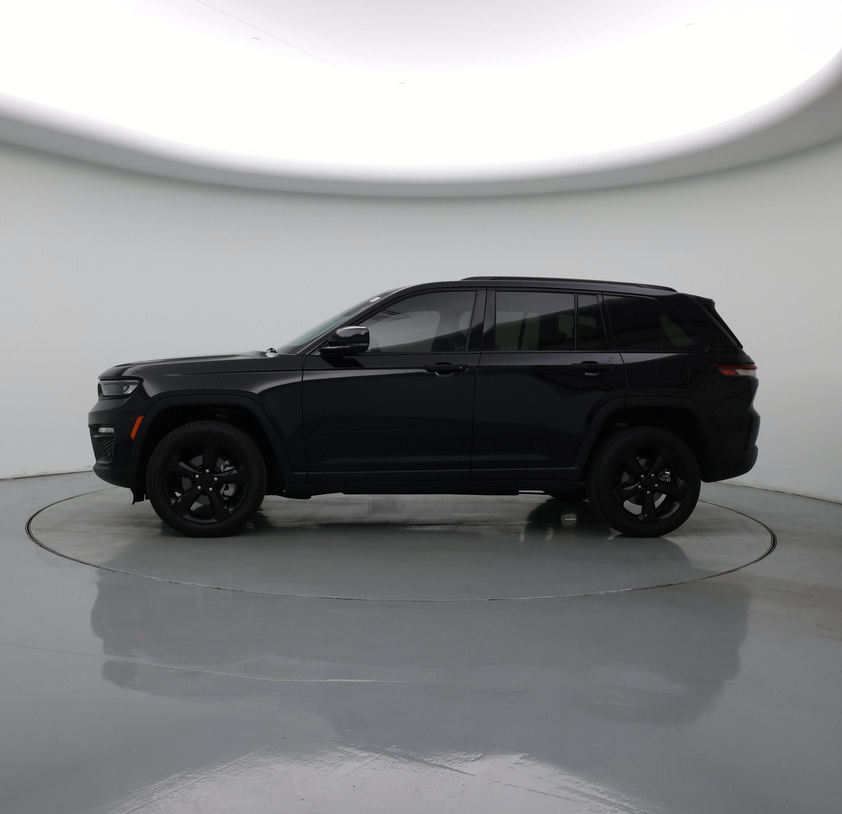 Thumbnail: 2023 Jeep Grand Cherokee - 3