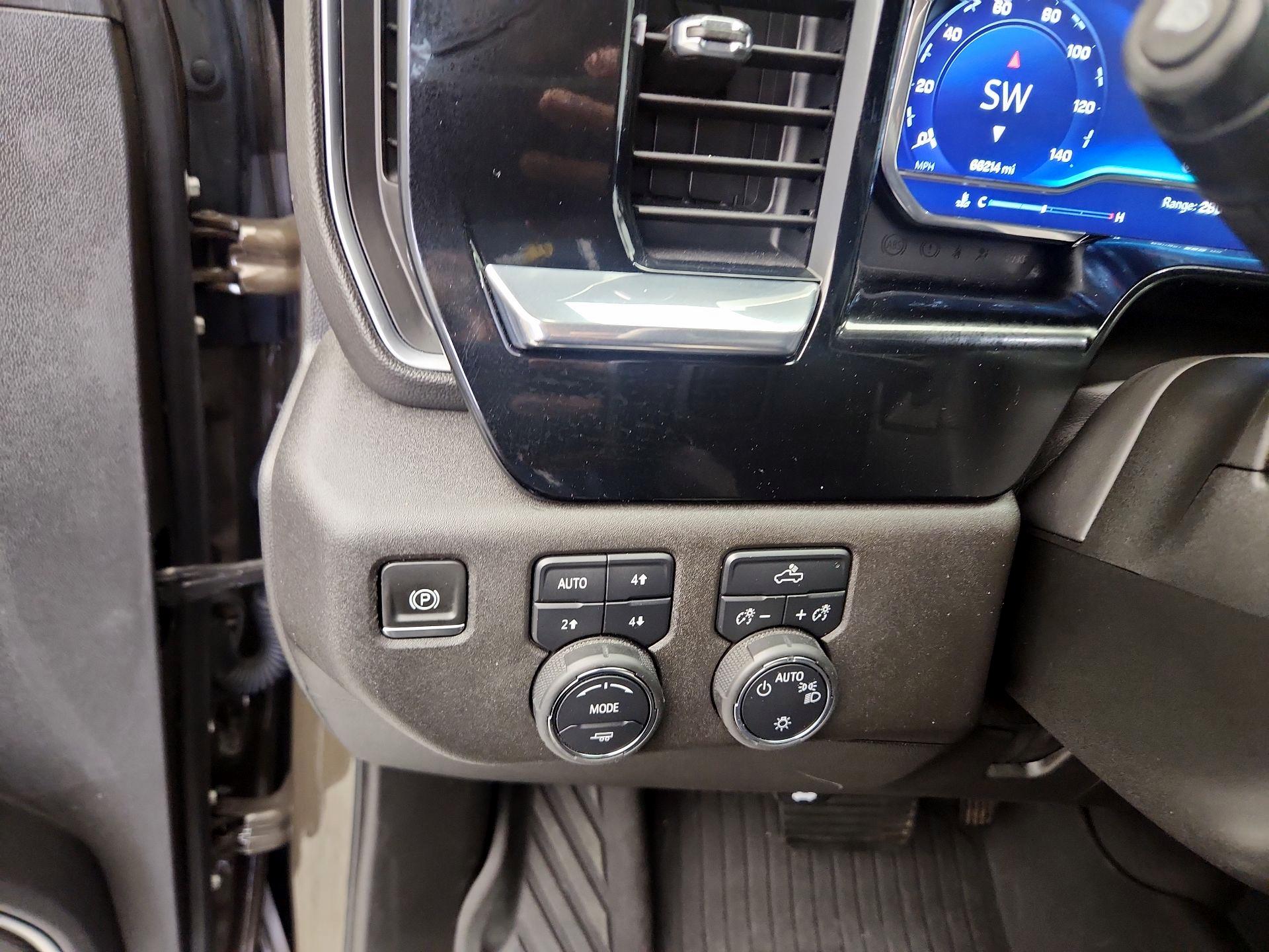 Thumbnail: 2023 Chevrolet Silverado 1500 - 13