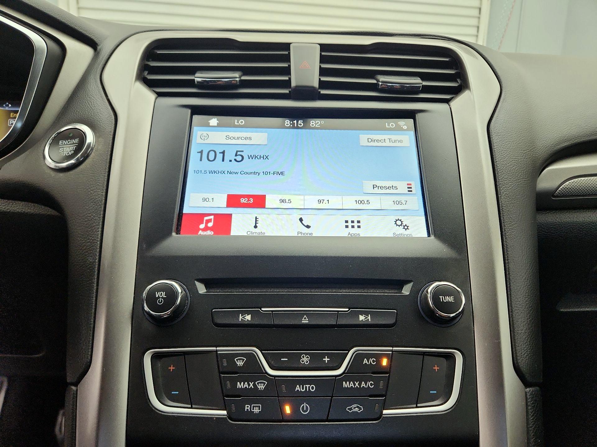 Thumbnail: 2017 Ford Fusion - 15
