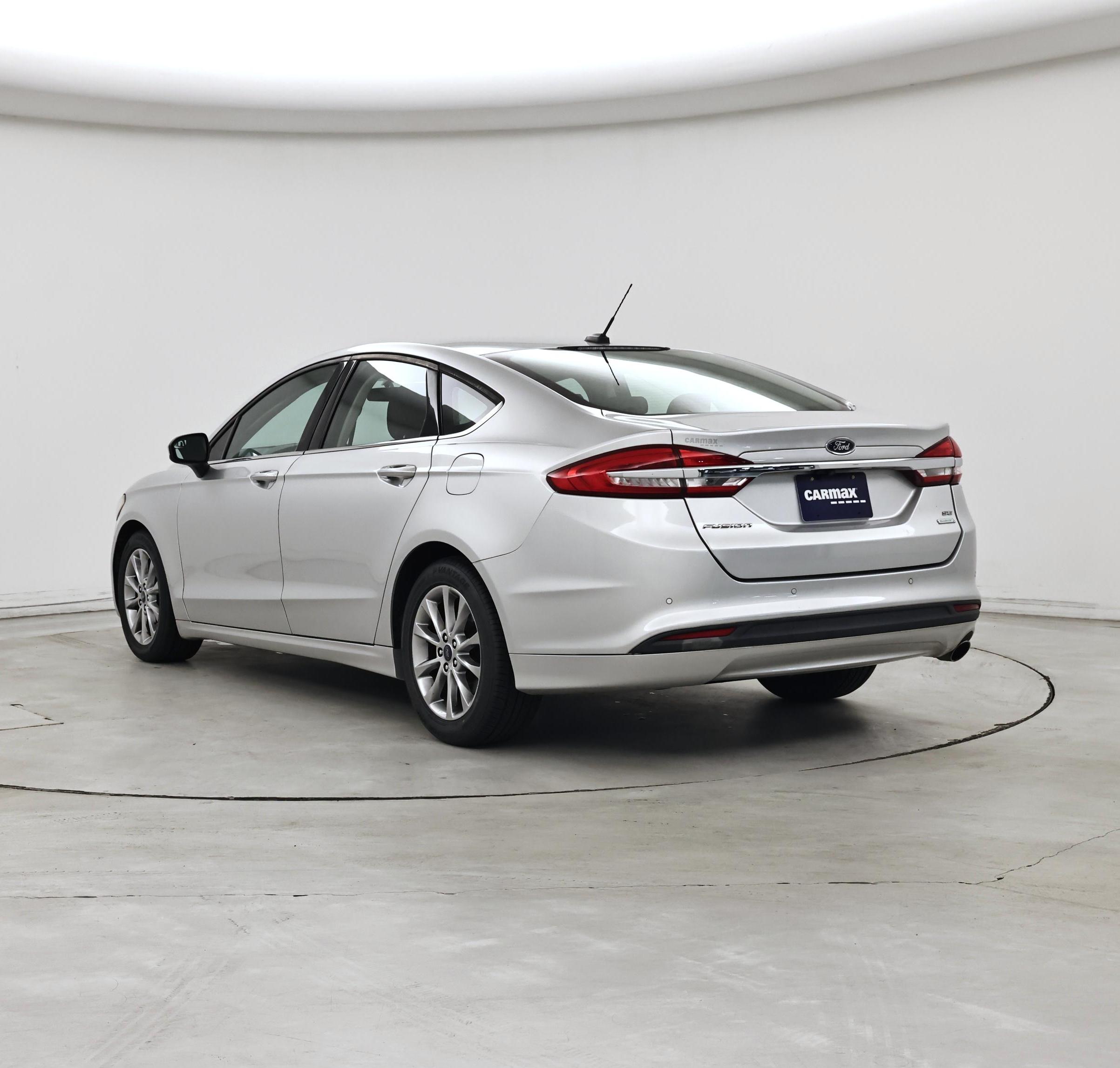 Thumbnail: 2017 Ford Fusion - 2