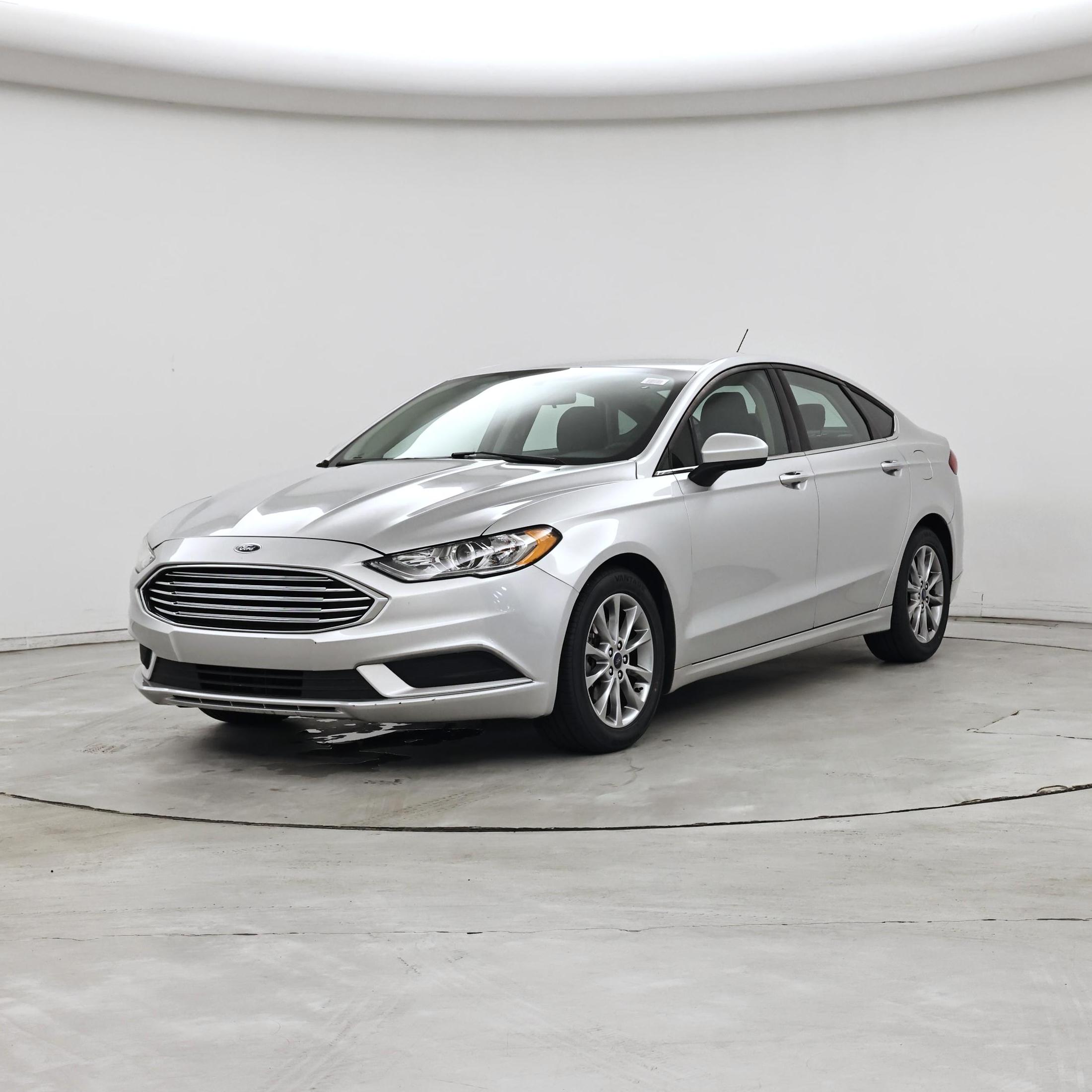 Thumbnail: 2017 Ford Fusion - 4